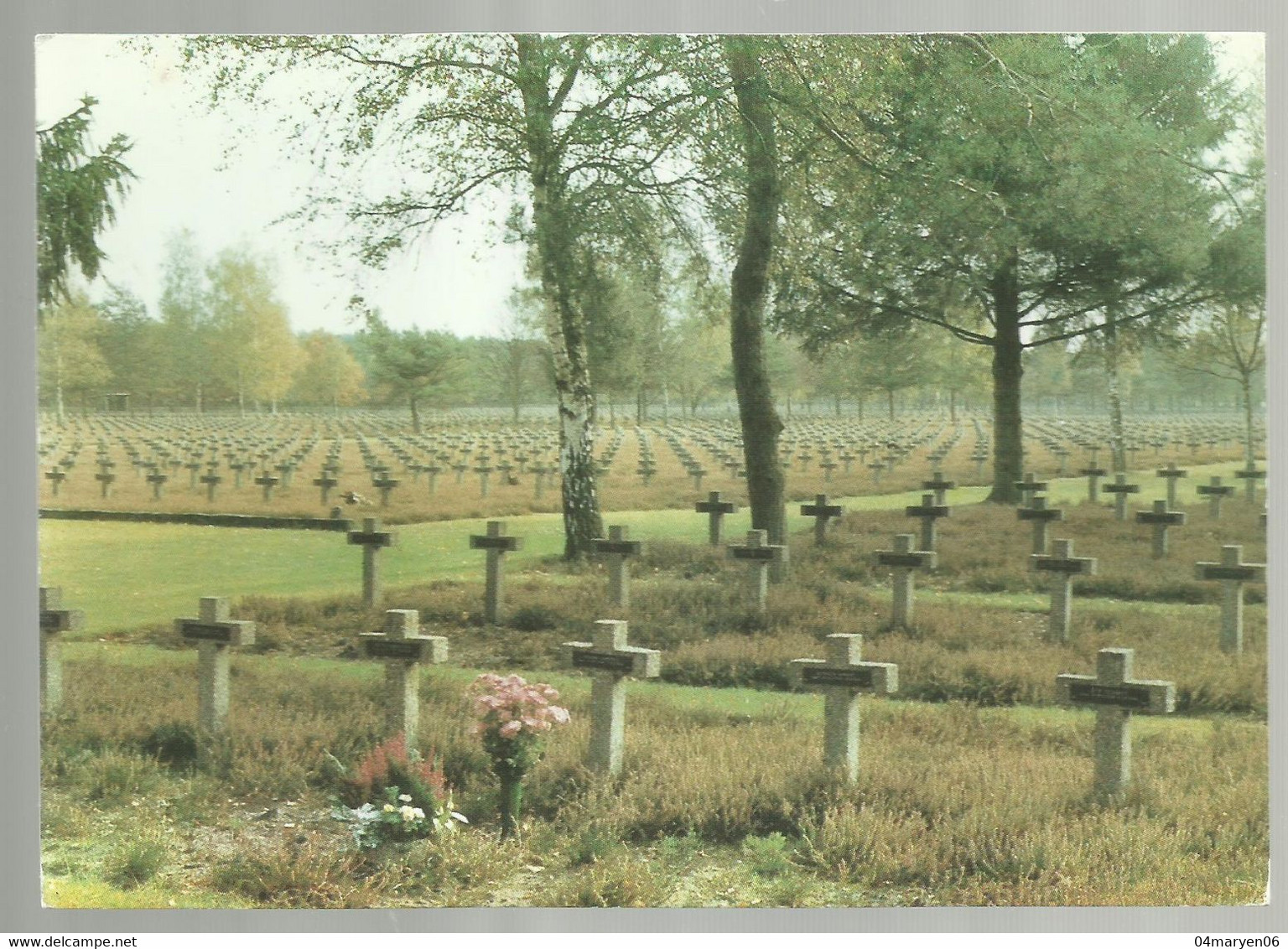 ***  3 X LOMMEL  ***  -  Deutscher Soldatenfriedhof  -  Zie / Voir Scan's - Lommel
