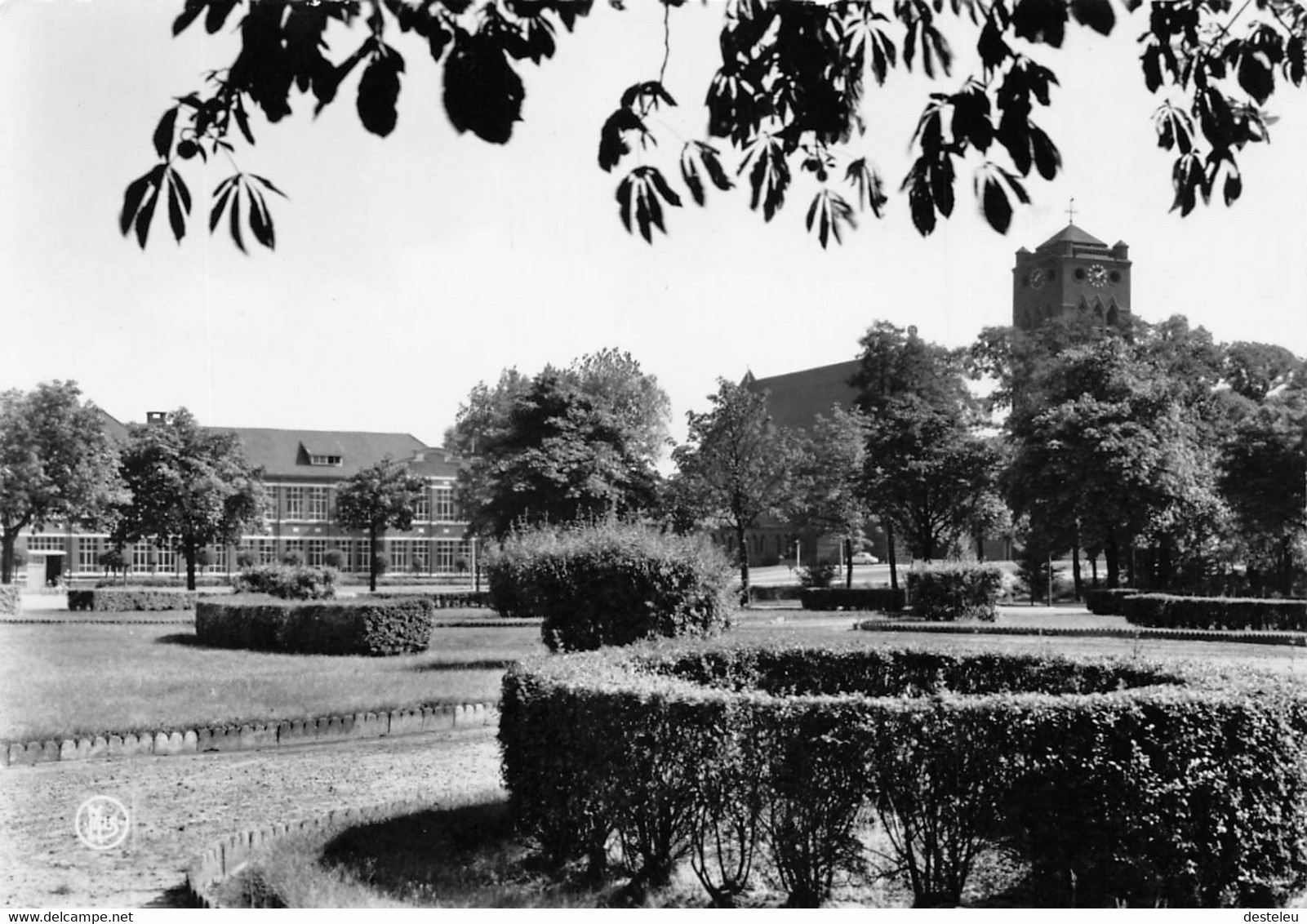 De Kerk En St-Lambertusschool  @  Zwartberg Genk - Zonhoven