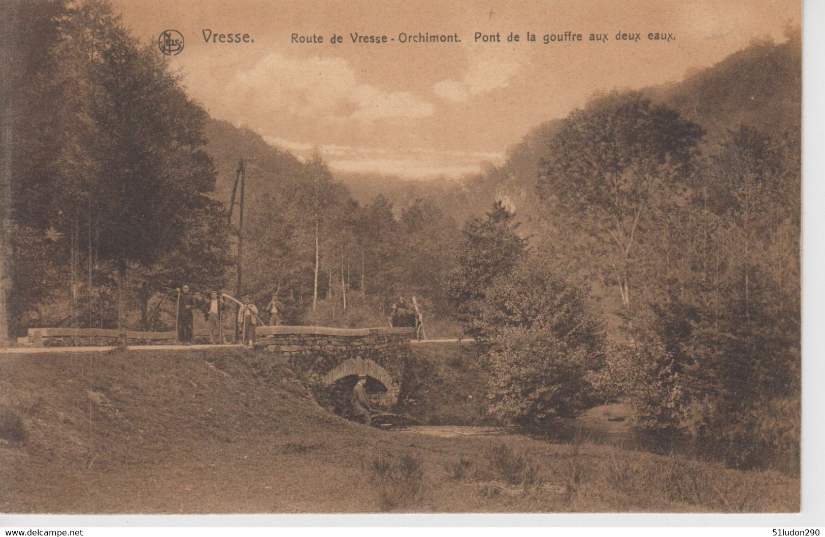 CPA Vresse - Route De Vresse - Orchimont - Pont De La Gouffre Aux Deux Eaux (avec Animation) - Vresse-sur-Semois