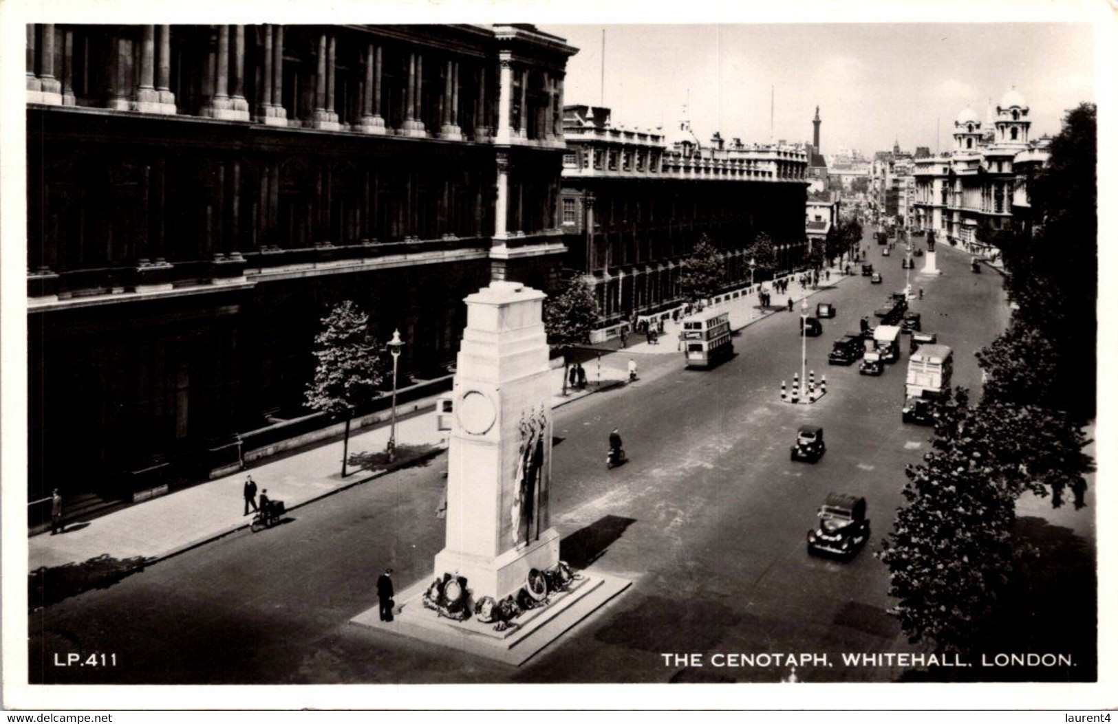 (5 A 12) Older UK Postcard - London Cenotaph (posted 1955) - Altri & Non Classificati
