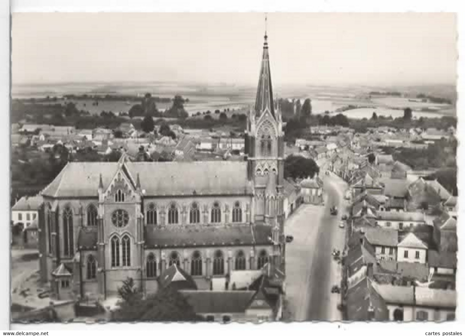 * VIGNACOURT En Avion Au Dessus.... Quartier De L'église - Vignacourt