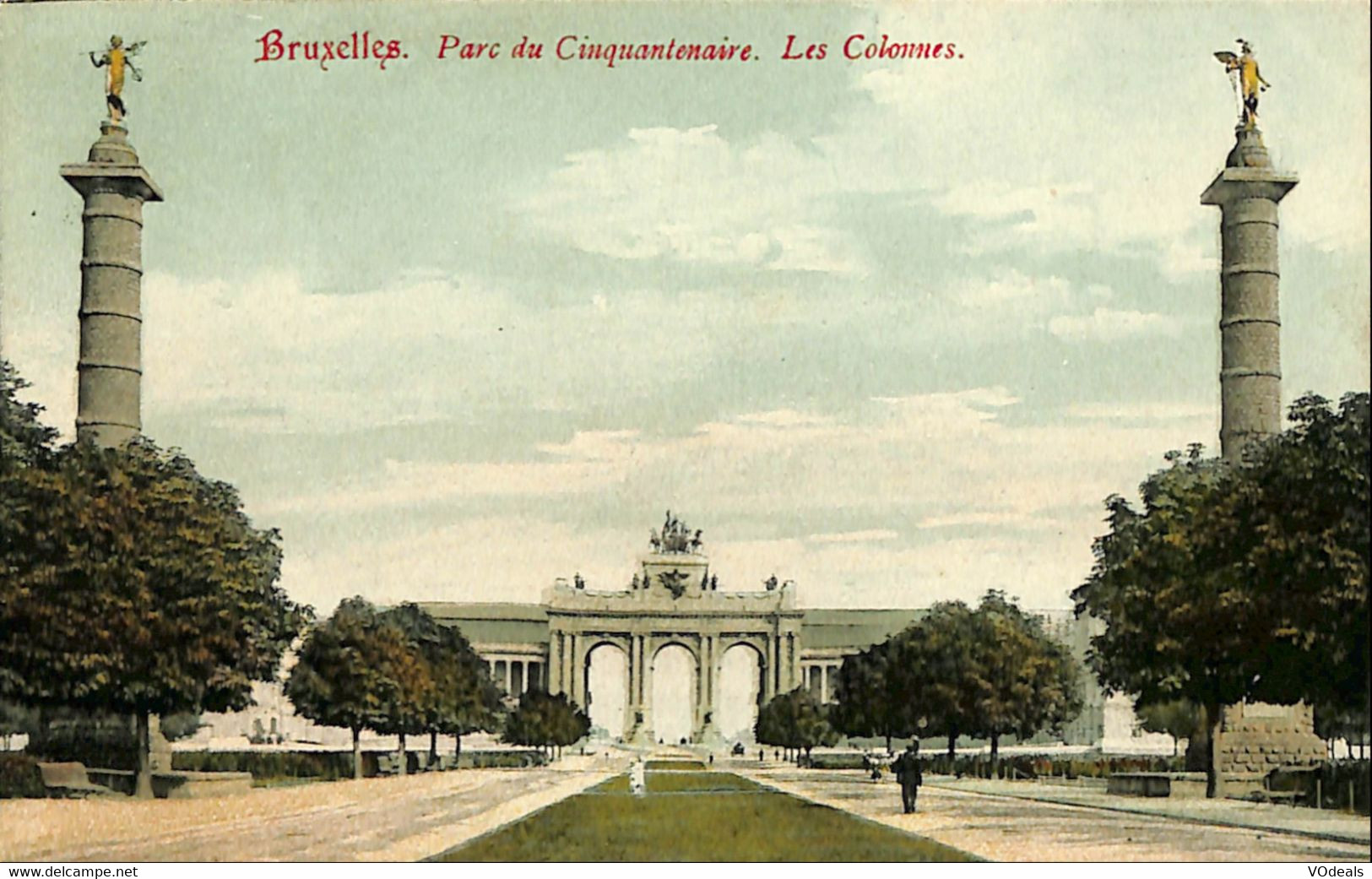 035 716 - CPA - Belgique - Bruxelles - Parc Du Cinquantenaire - Les Colonnes - Forêts, Parcs, Jardins