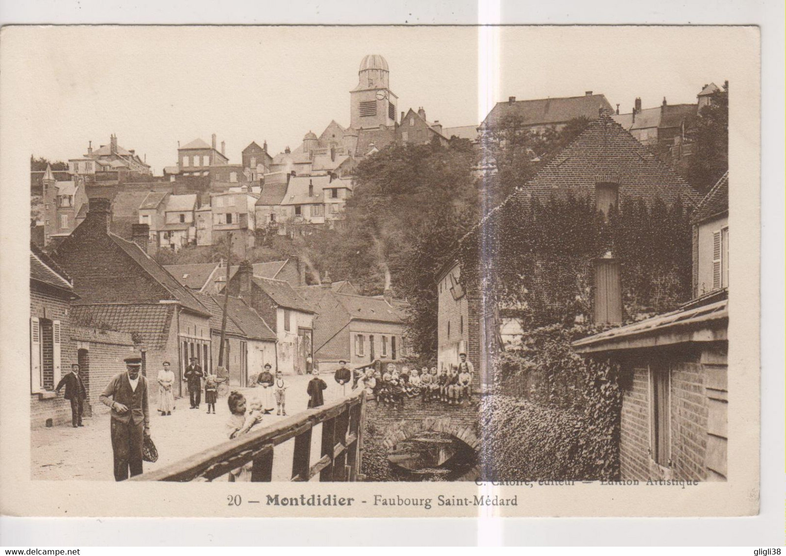 CPA-80-Somme- MONTDIDIER- Faubourg Saint-Médard- - Montdidier