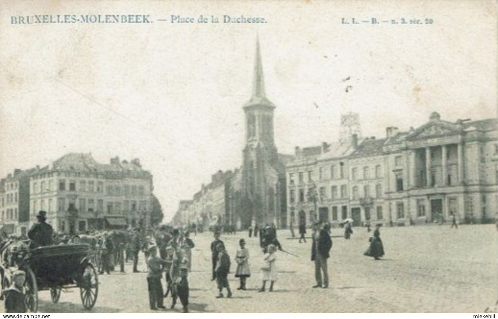 MOLENBEEK-PLACE DE LA DUCHESSE-EGLISE SAINTE BARBE-HOSPICE-MARCHE-ATTELAGE-ANE - Molenbeek-St-Jean - St-Jans-Molenbeek