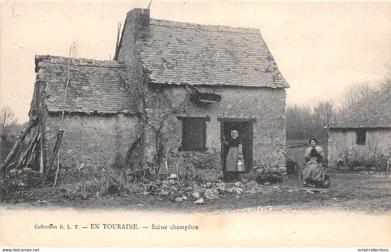 En Touraine  Divers    37       Scène Champêtre.. Une Ferme 2 Femmes. Pot A Lait      Edition GLT   (voir Scan) - Other & Unclassified