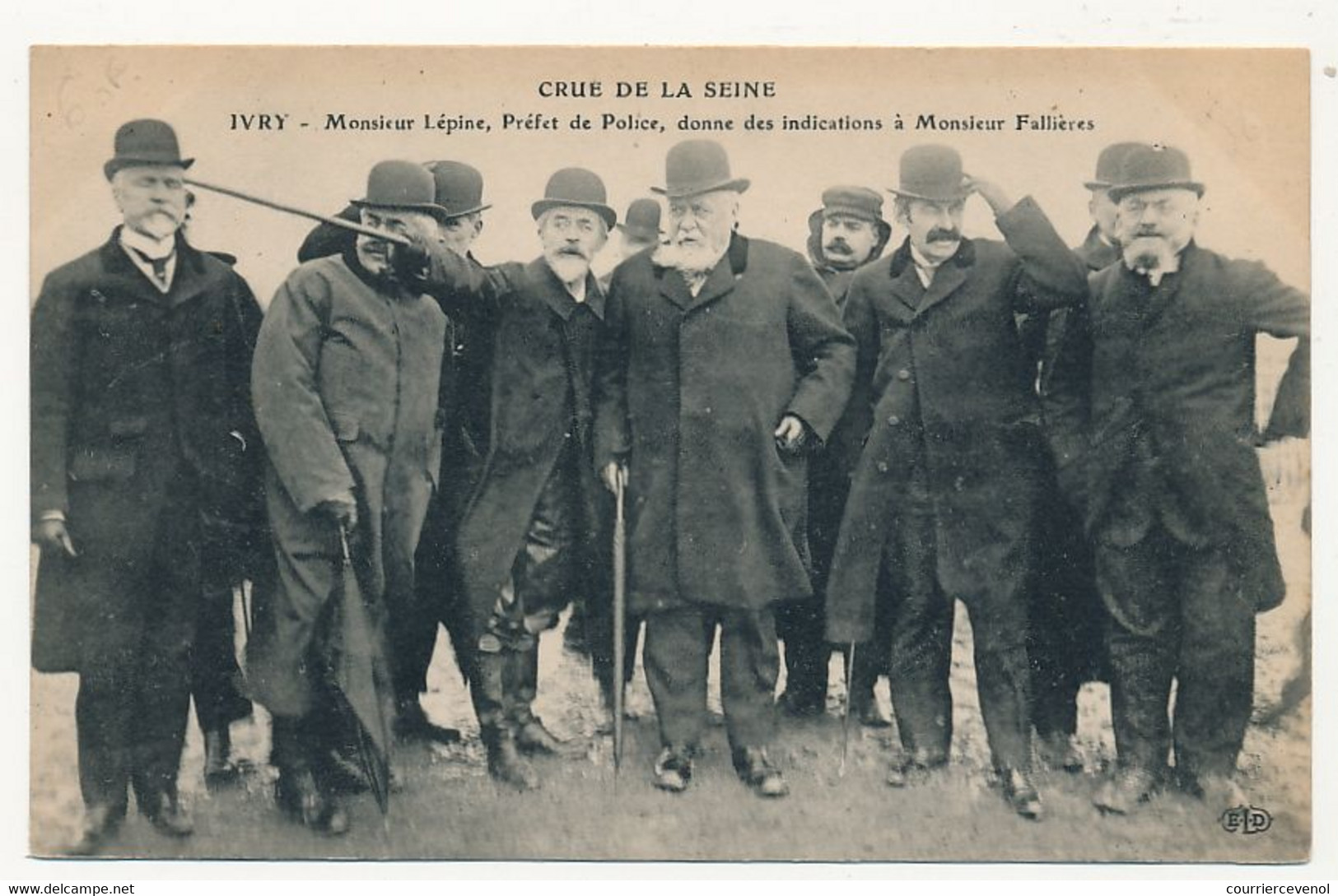 CPA - IVRY (Val De Marne) - Monsieur Lépine, Préfet De Police, Donne Des Indications à Monsieur Fallières - Ivry Sur Seine