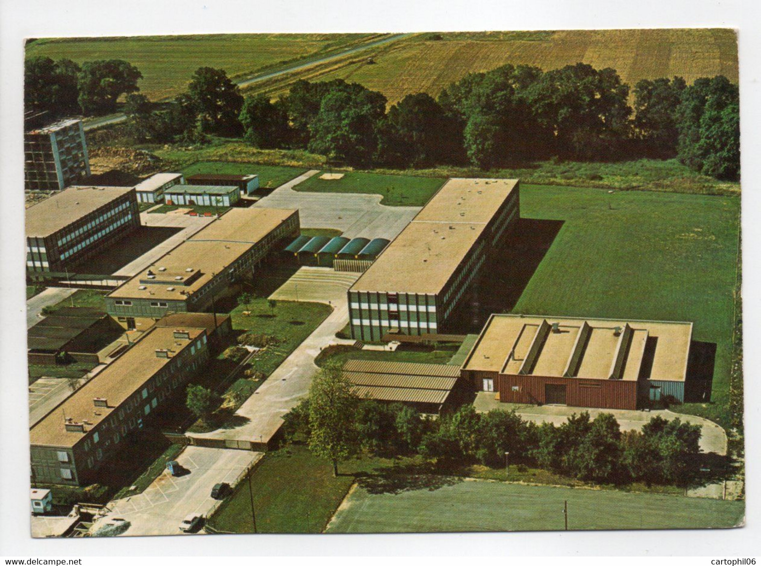 - CPM METZ BORNY (57) - COLLEGE D'ENSEIGNEMENT SECONDAIRE 1987 (vue Aérienne) - Editions RUYANT 731557 - - Metz Campagne