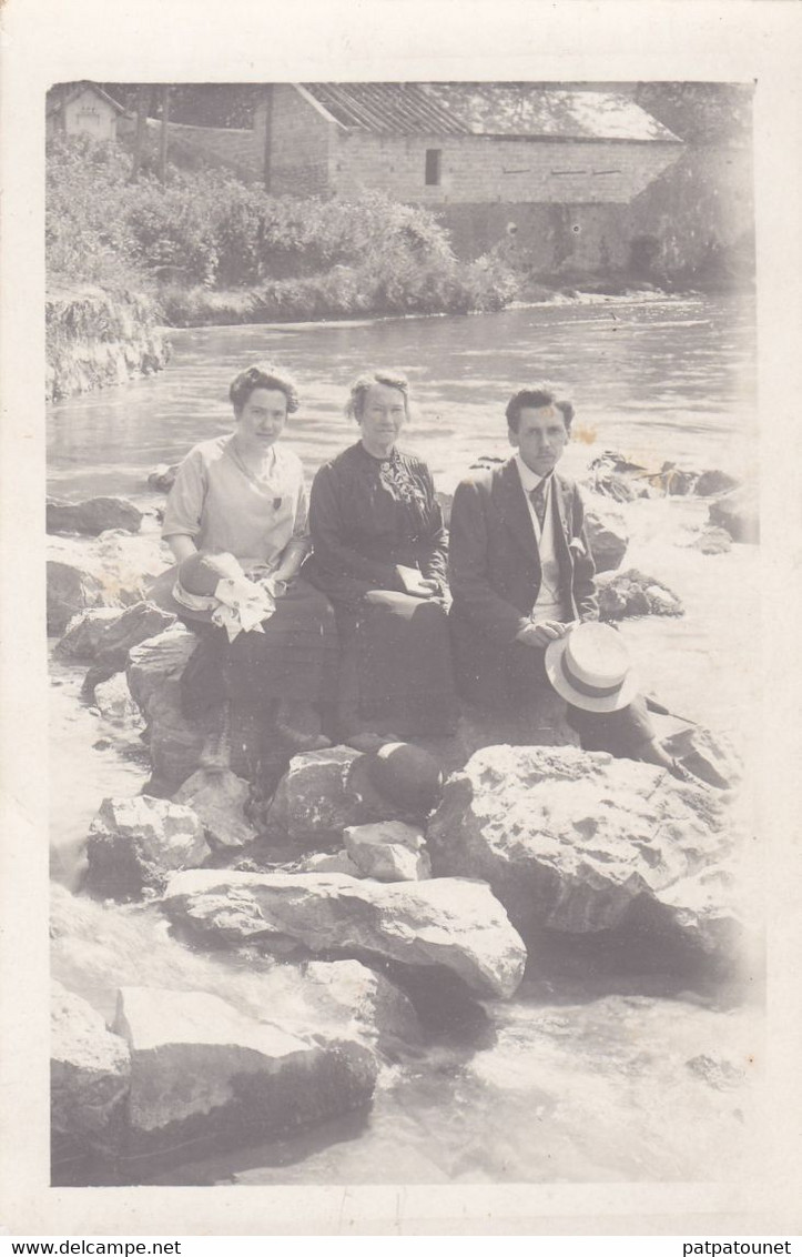 Carte Postale France Photo A. Durand De 2 Femmes Et 1 Homme - Photos