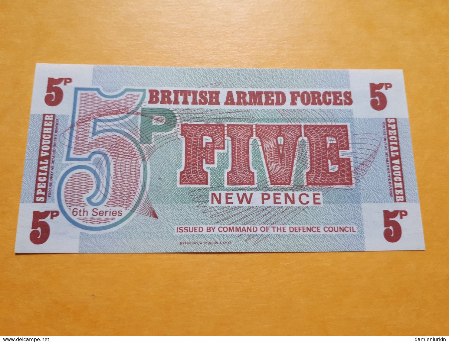 GRANDE-BRETAGNE 5 NEW PENCE 1972 UNC P-M47 - British Armed Forces & Special Vouchers