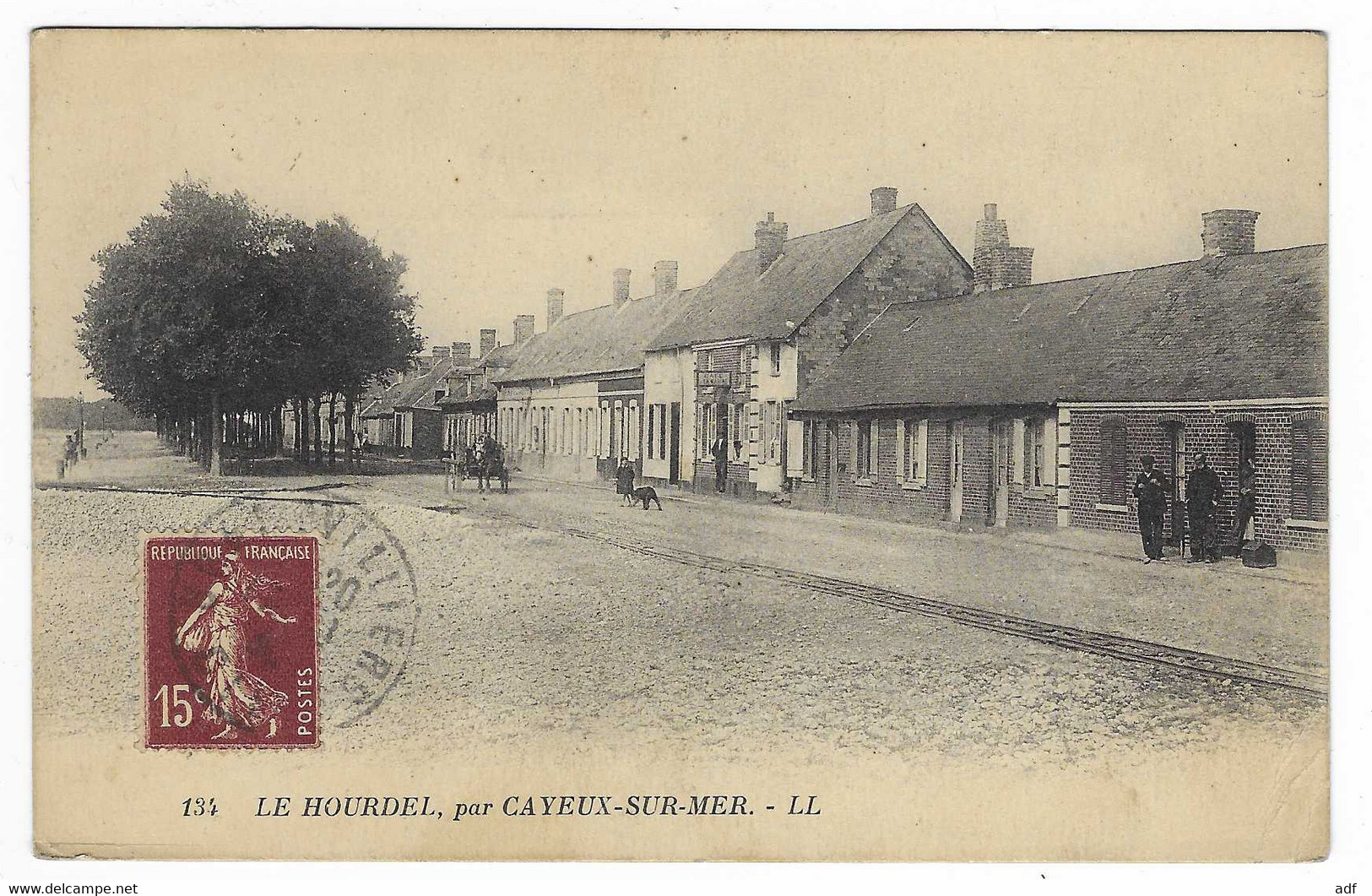 CPA LE HOURDEL, PAR CAYEUX SUR MER, Petite Animation, CAFE LA MARINE, SOMME 80 - Le Hourdel