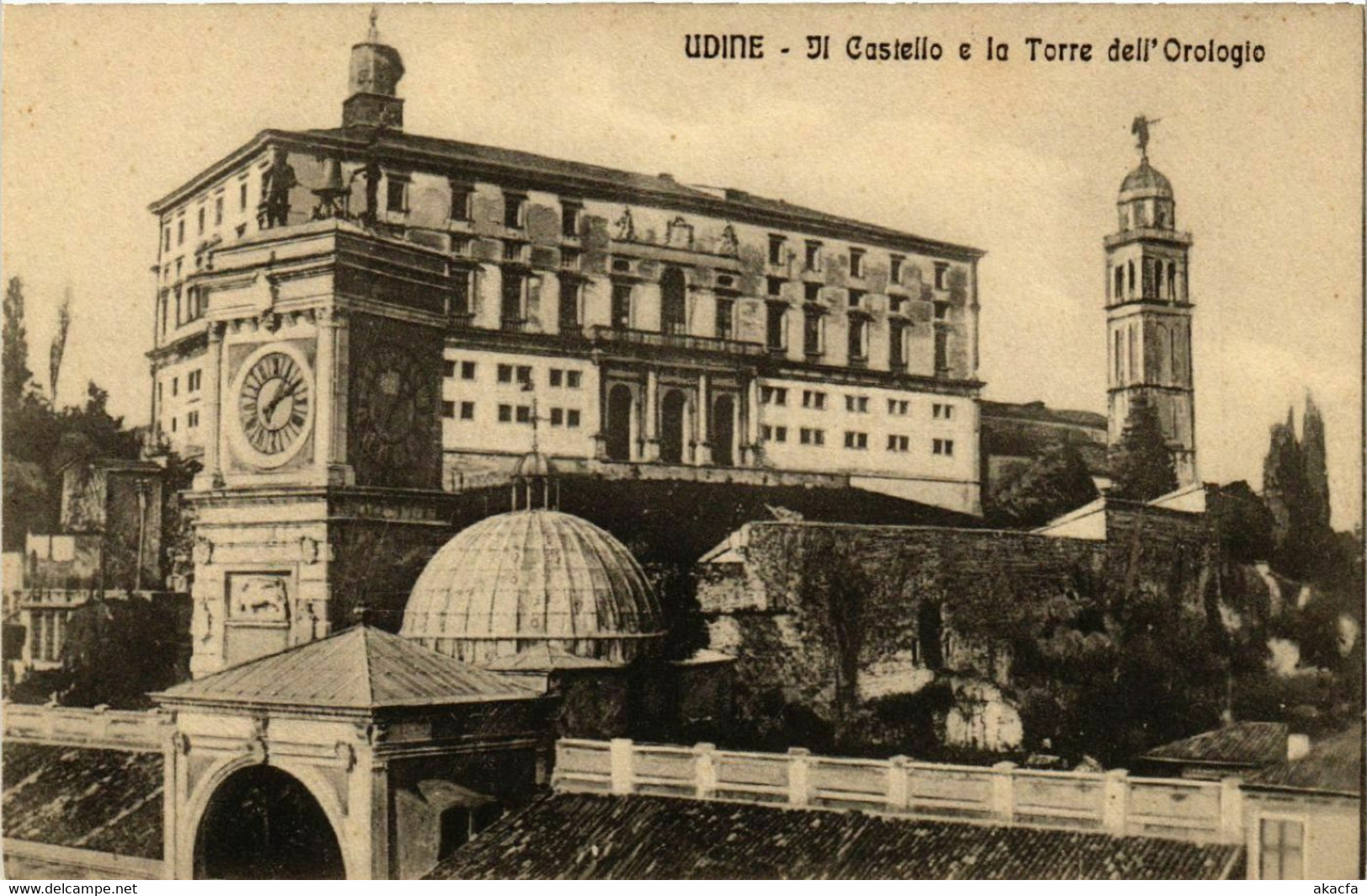 CPA AK UDINE Il Castello E La Torre Dell' Orologio ITALY (397506) - Udine