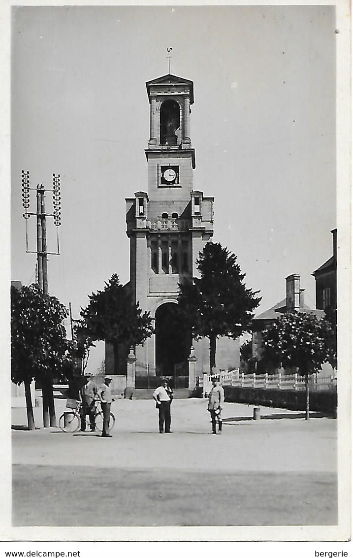 A/497         14     Villers Bocage     Place De L'église - Altri & Non Classificati