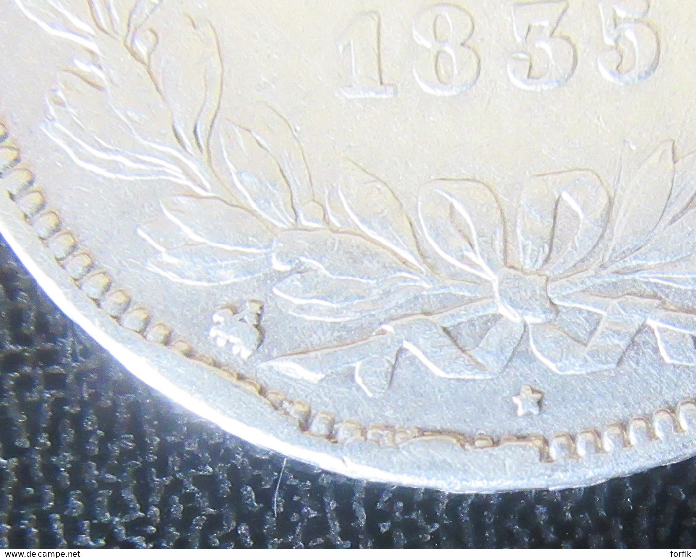 Prix En Baisse ! France - 5 Francs Louis-Philippe 1835 B (Rouen), Petit Surplus De Métal (coin ébréché) - Argent - Sonstige & Ohne Zuordnung