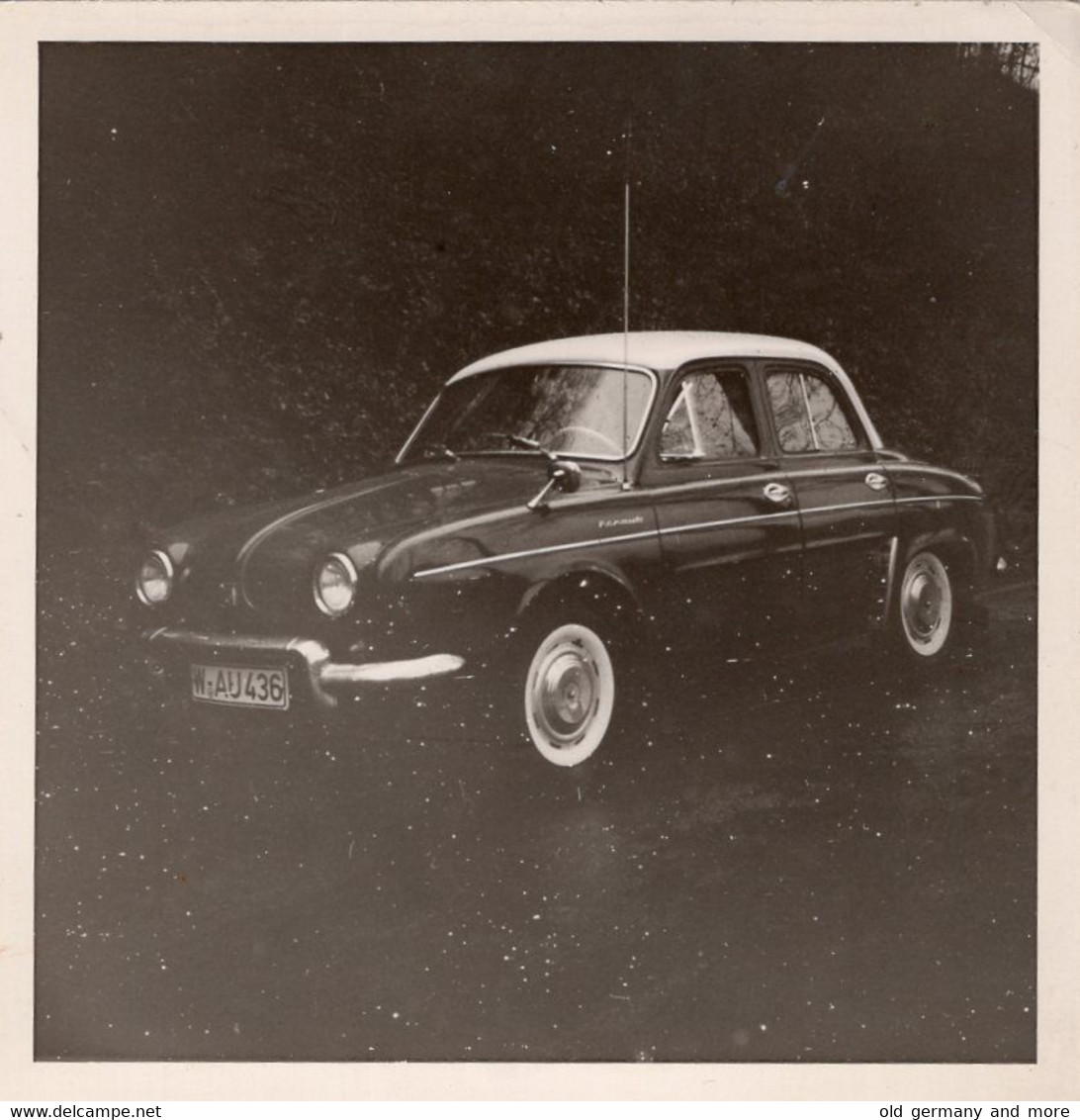 Renault Dauphine - Automobile