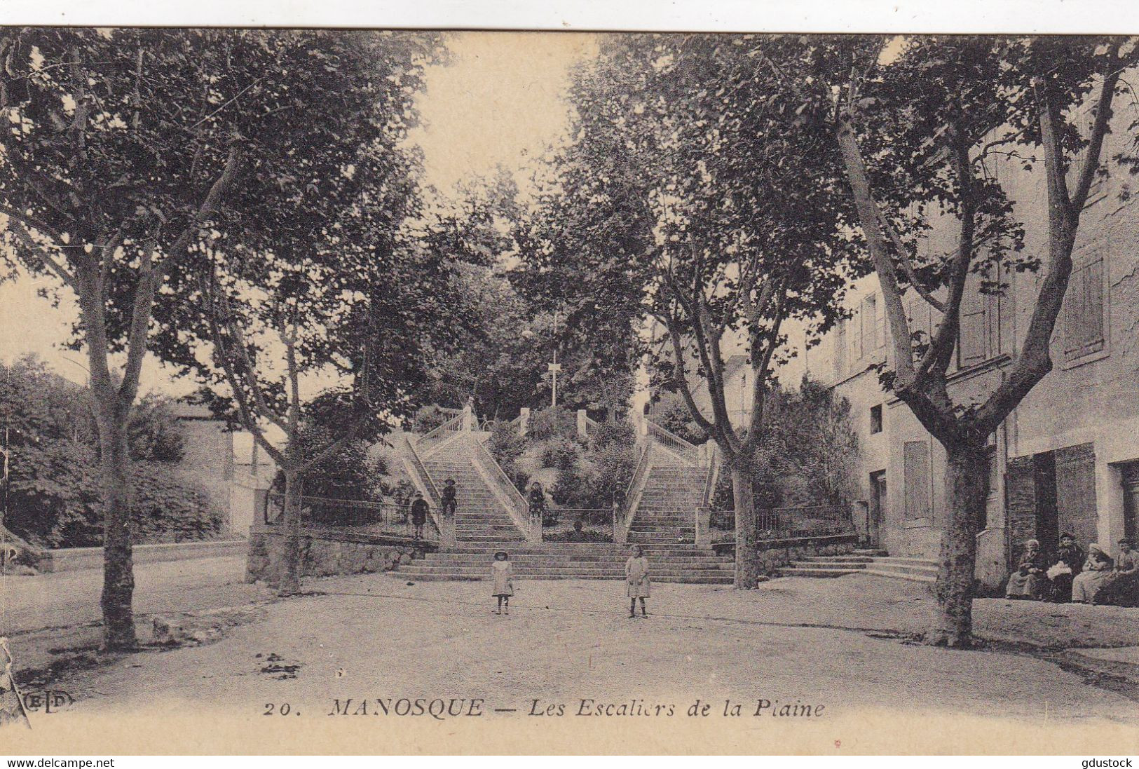 Alpes-de-Haute-Provence - Manosque - Les Escaliers De La Plaine - Manosque