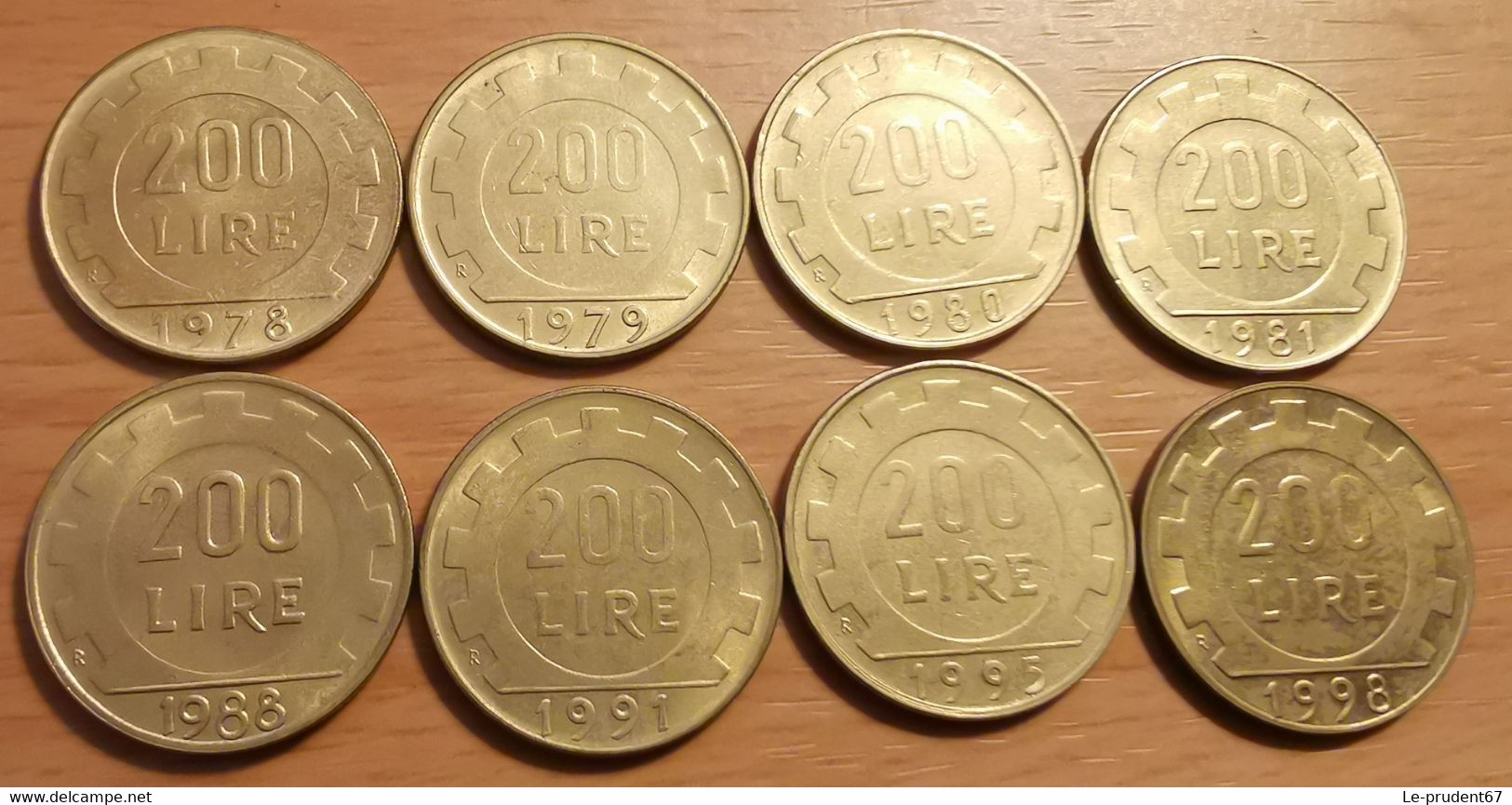 Italie - 200 Lires - Lot De 8 Pièces - Années 1978,1979,1980,1981,1988,1991,1995,1998. - 200 Lire