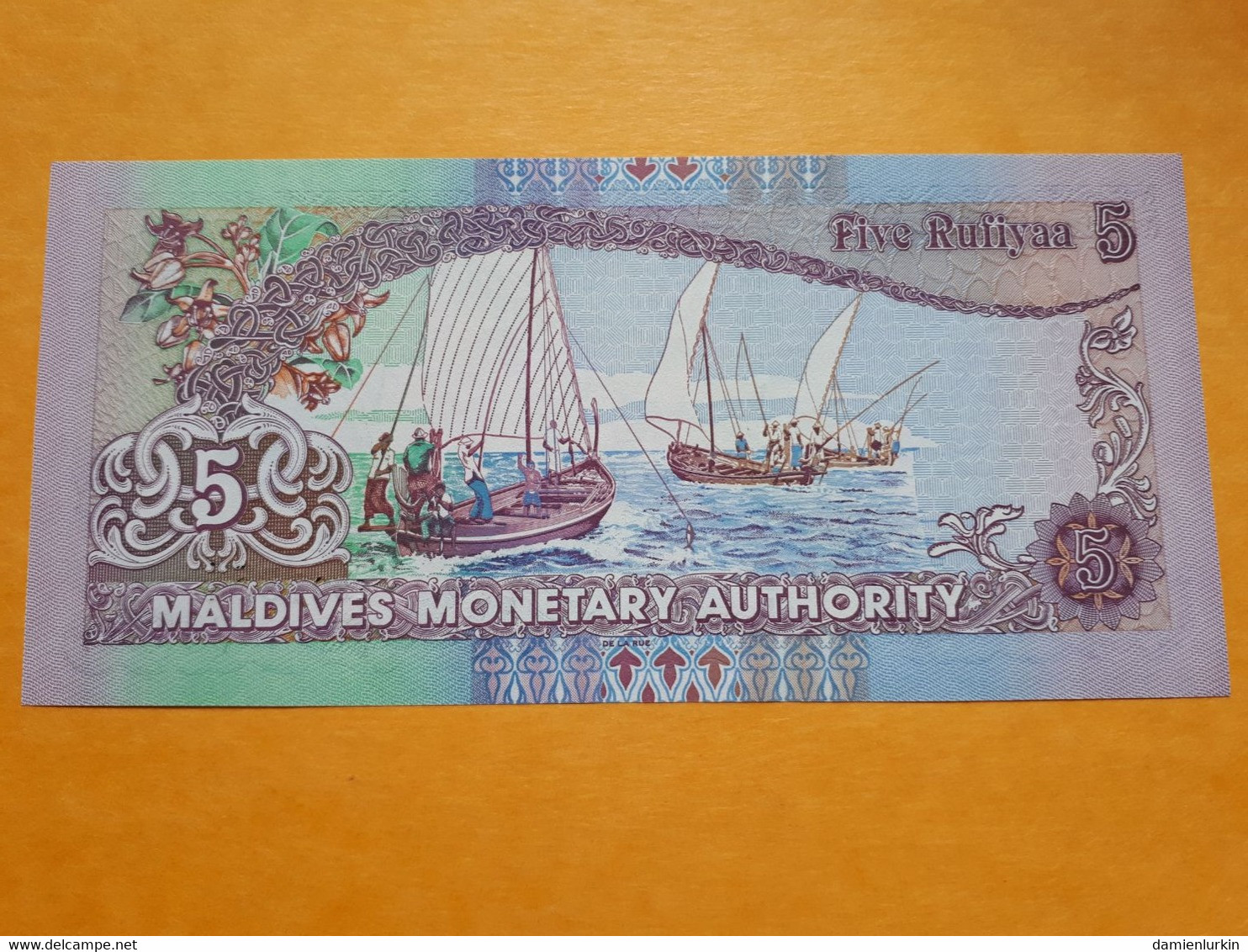 MALDIVES 5 RUFIYAA 11-11-2000 UNC P-18b - Maldiven