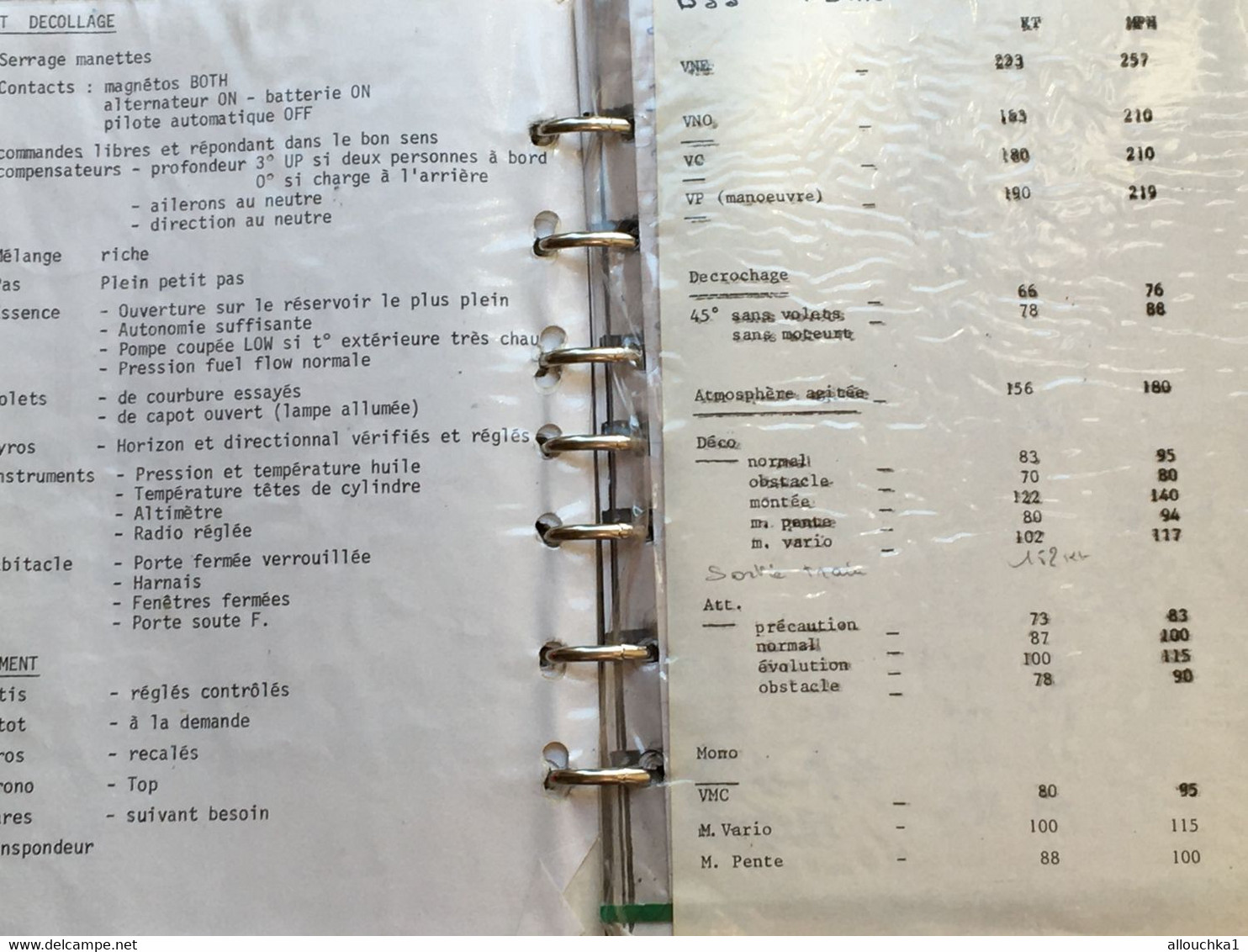 Beechkraft king air C90 Pilote operating Aviation  Manuel Jeppesen Airway Manual service plans vol aéroports France