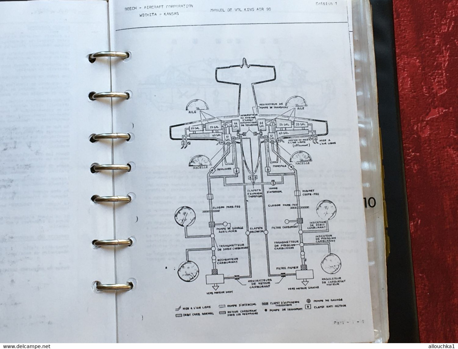 Beechkraft king air C90 Pilote operating Aviation  Manuel Jeppesen Airway Manual service plans vol aéroports France