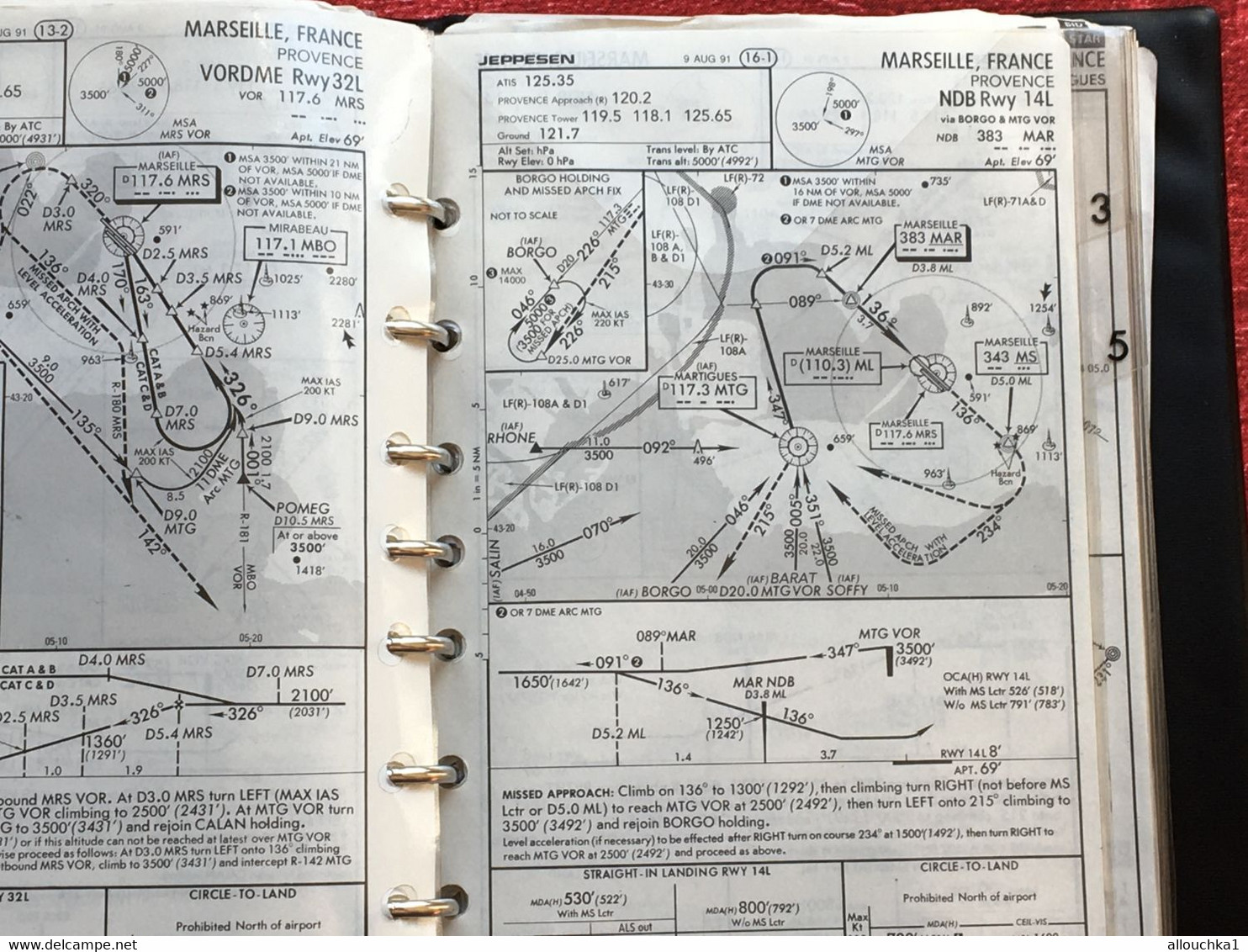 Beechkraft king air C90 Pilote operating Aviation  Manuel Jeppesen Airway Manual service plans vol aéroports France