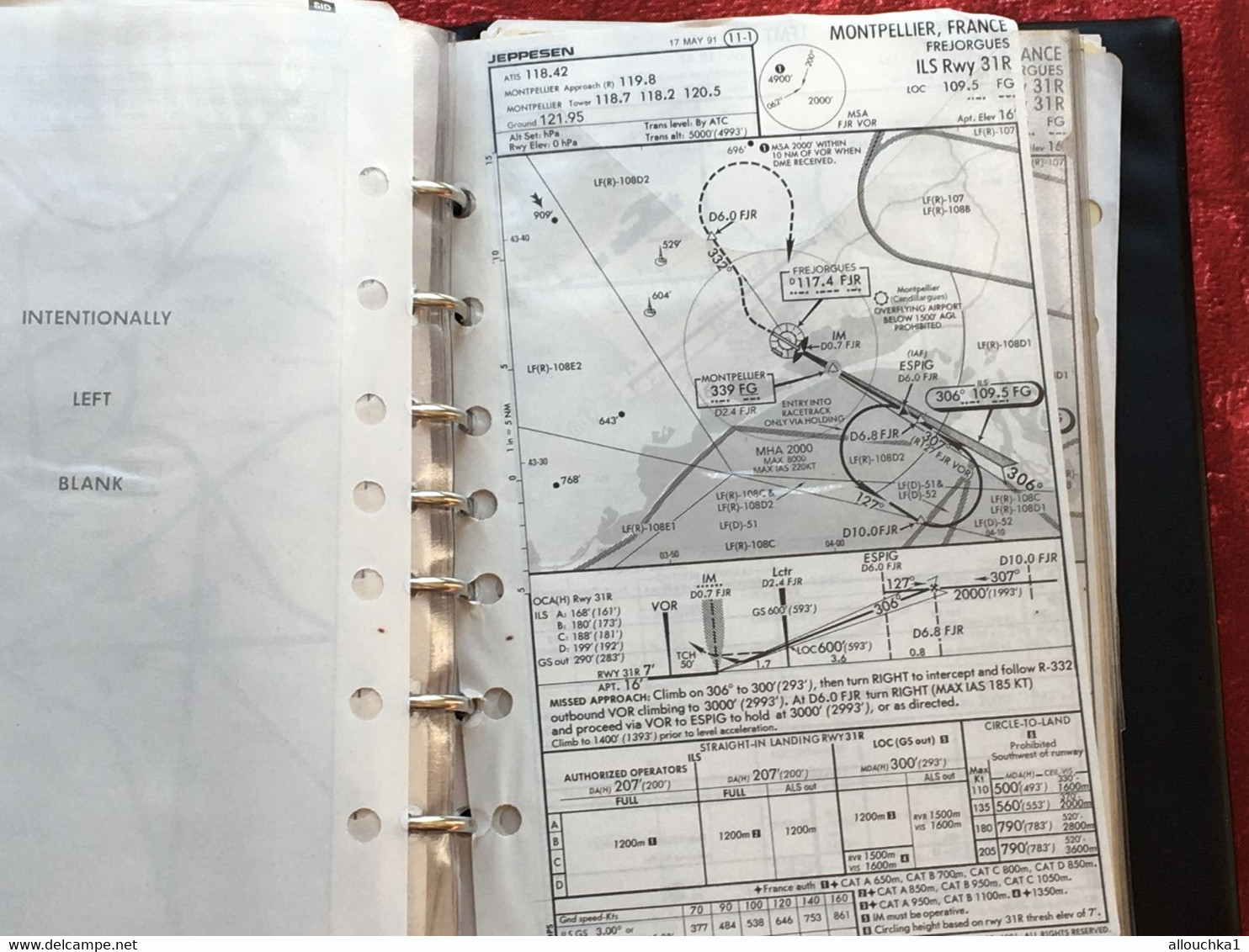 Beechkraft king air C90 Pilote operating Aviation  Manuel Jeppesen Airway Manual service plans vol aéroports France