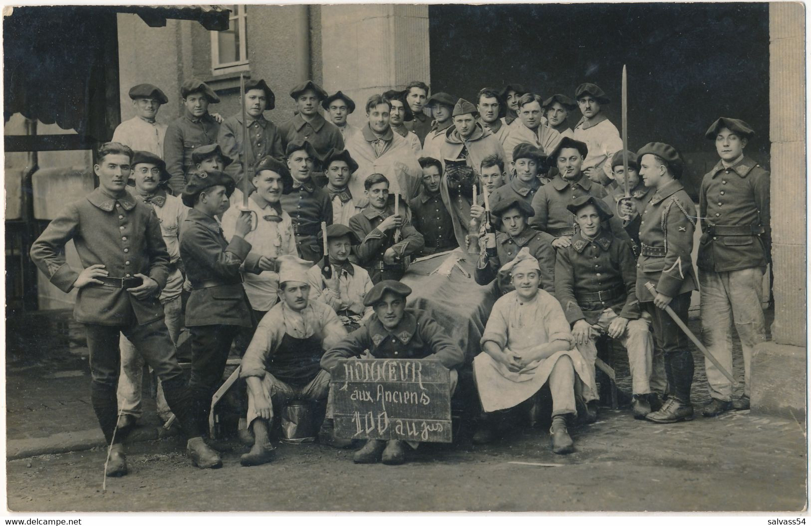 Carte-Photo - Portrait Groupe Militaires Chasseurs (BCP)  - N°11 Au Col  (BP) - Krieg, Militär