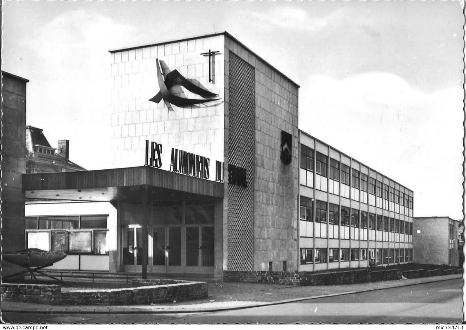 INSTITUT DES AUMONIERS DU TRAVAIL 4144 - Boussu