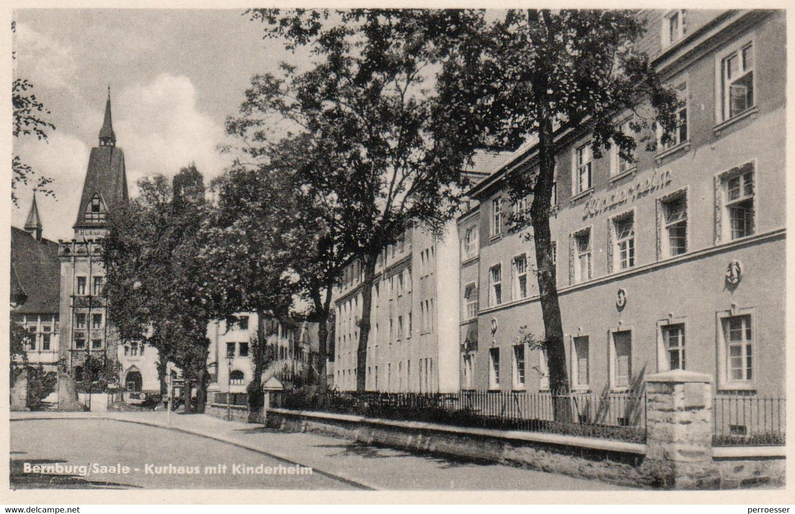 Bernburg / Saale. Strassenansicht Mit Kurhaus U. Kinderheim - Bernburg (Saale)