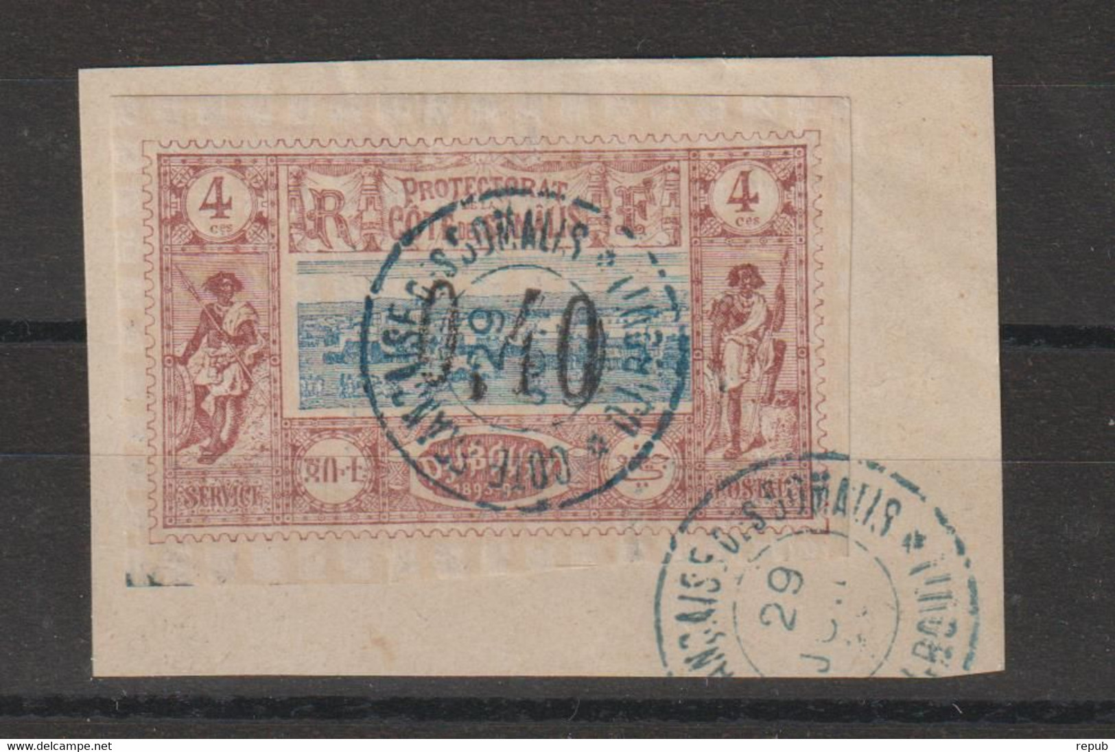Cote Des Somalis 1899-1900 Vues Diverses De Djibouti Surchargé 22 Oblit. Sur Fragment - Oblitérés