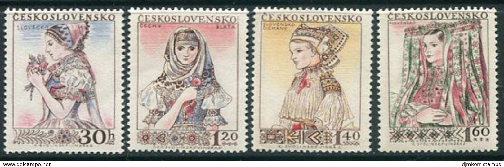 CZECHOSLOVAKIA 1956 Costumes II MNH / **.  Michel 994-97 - Unused Stamps