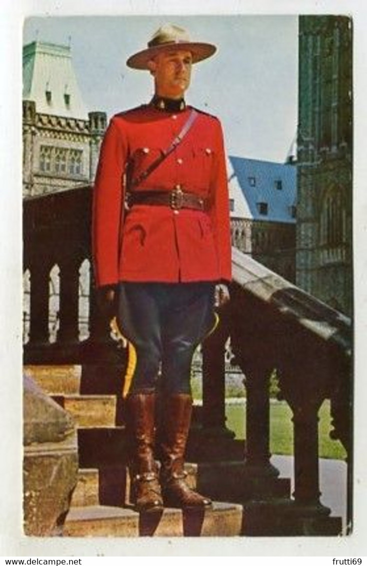 AK 03900 CANADA - Royal Canadian Mounted Police - Cartes Modernes