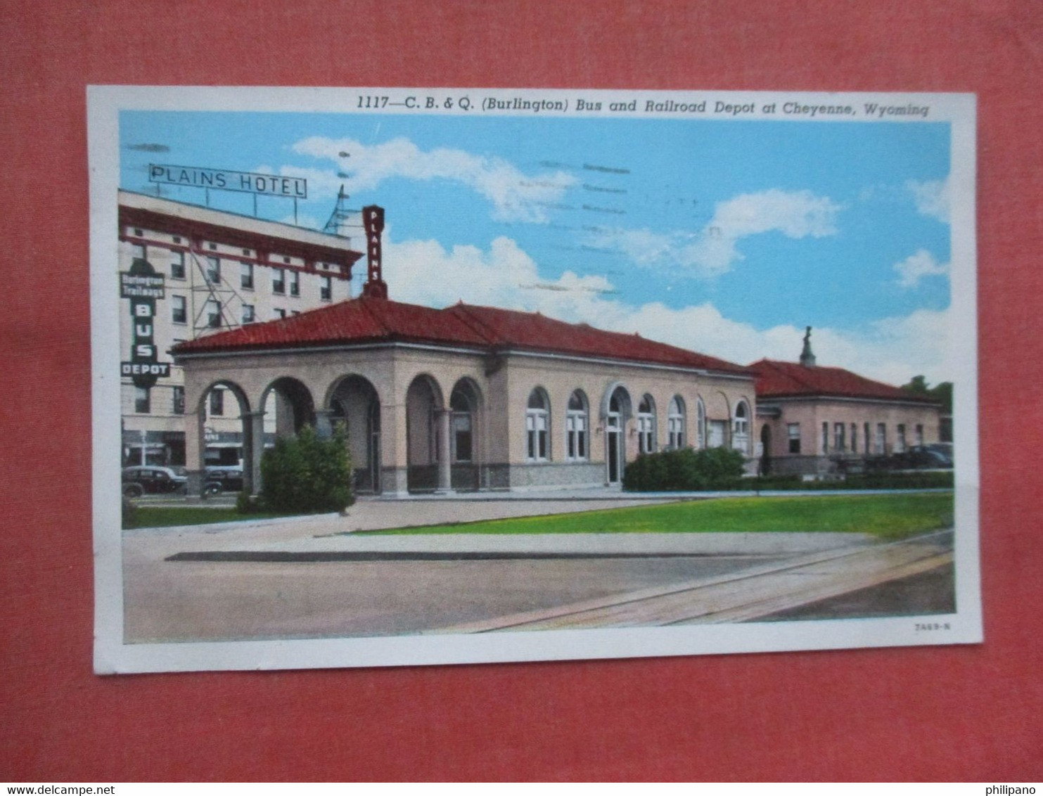 C.B.& Q. Bus & Railroad Depot   Cheyenne  Wyoming > Cheyenne      Ref 5225 - Cheyenne