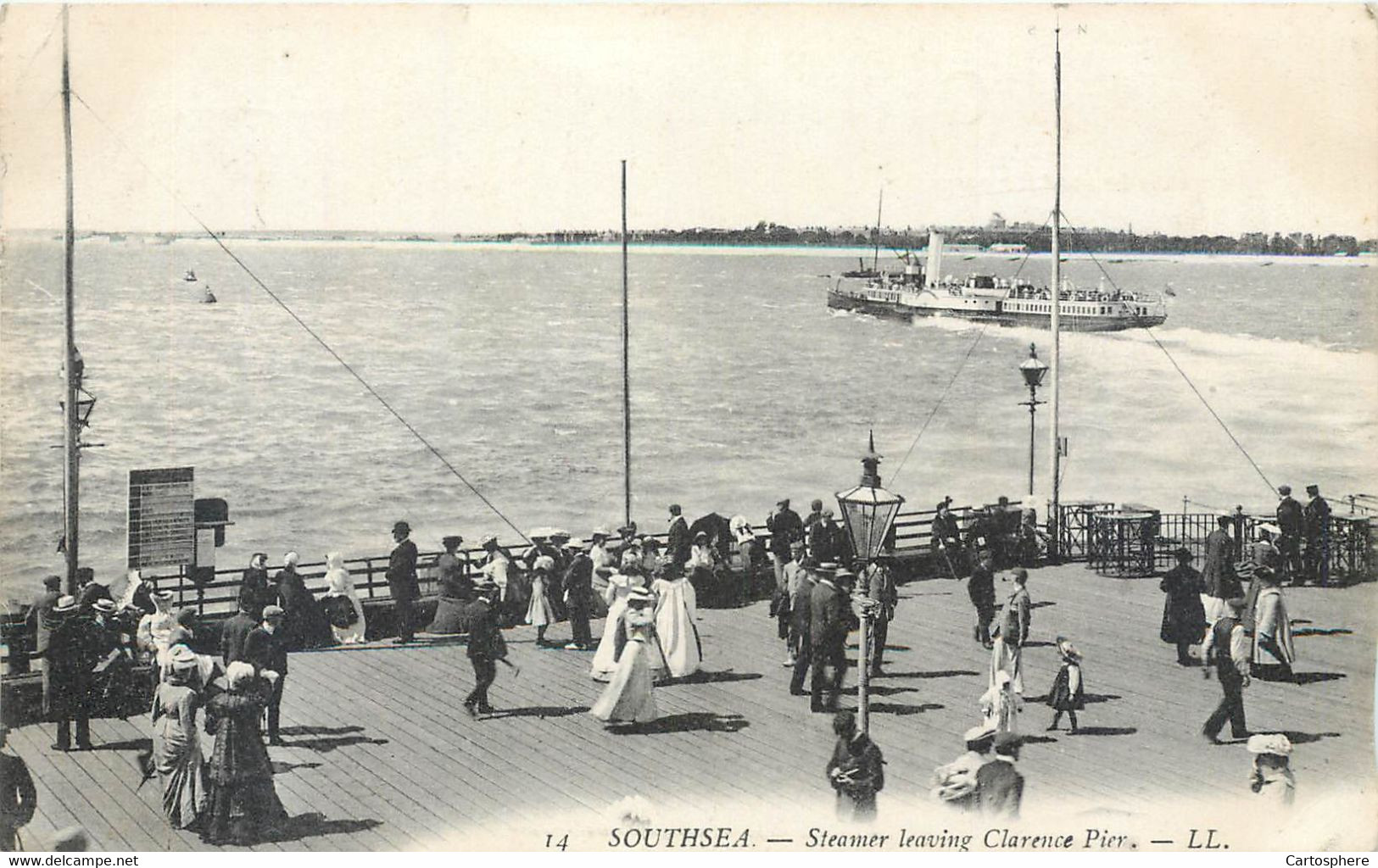 CPA Europe > Royaume-Uni > Hampshire > Portsmouth Southsea Steamer Leaving Clarence Pier - Portsmouth