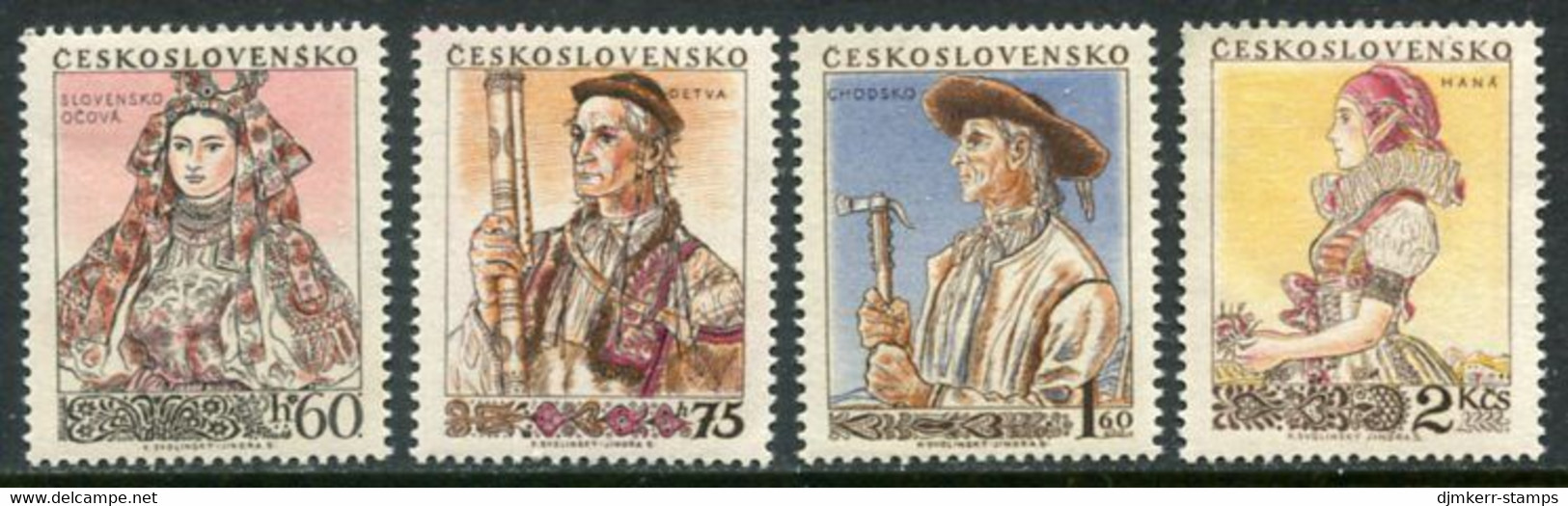 CZECHOSLOVAKIA 1955 Costumes I MNH / **.  Michel 921-24 - Ongebruikt