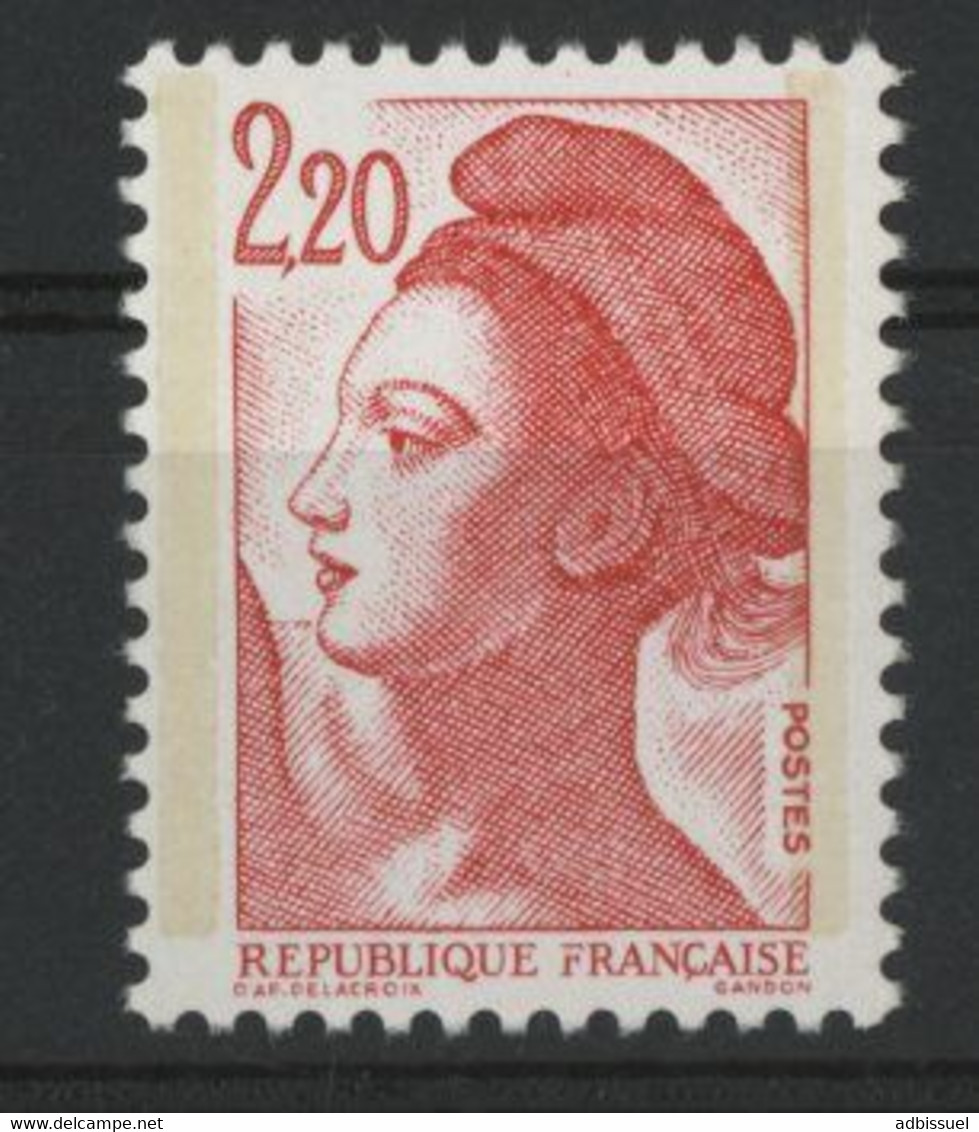 N° 2376c COTE 100 € Type Liberté Variété Papier Couché Au Type II. Neuf Sans Charnière ** MNH. TB - Unused Stamps