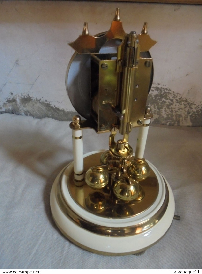 Ancien - Pendule horloge à poser Haller Germany Décor petites roses (A réparer)