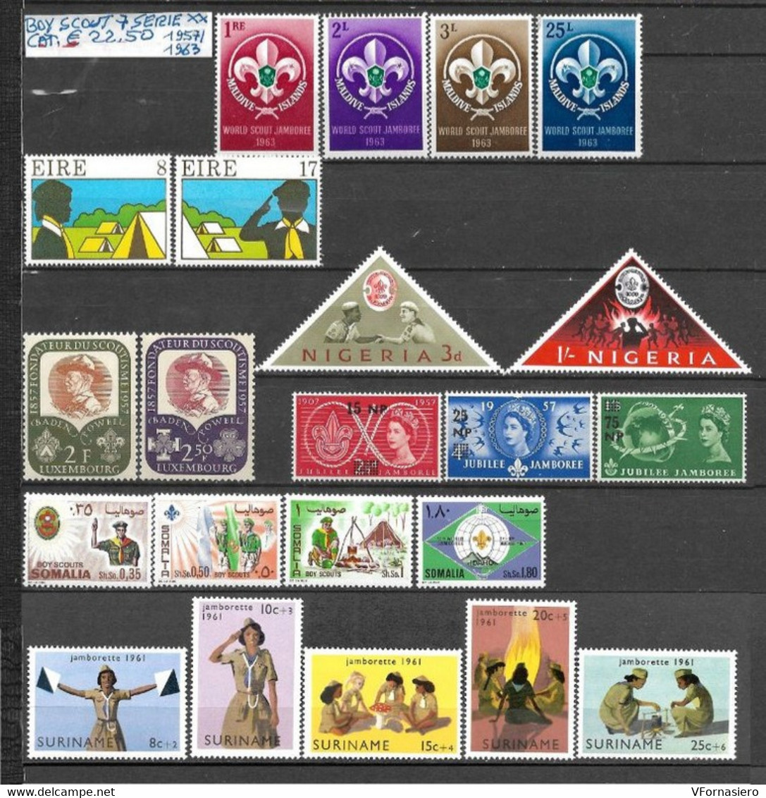 BOY SCOUT **1957/2003 VARIE NAZIONI (vedi Descrizione) : 13 SERIE COMPLETE Anche Con FOGLIETTI E TETE BECHE - Unused Stamps