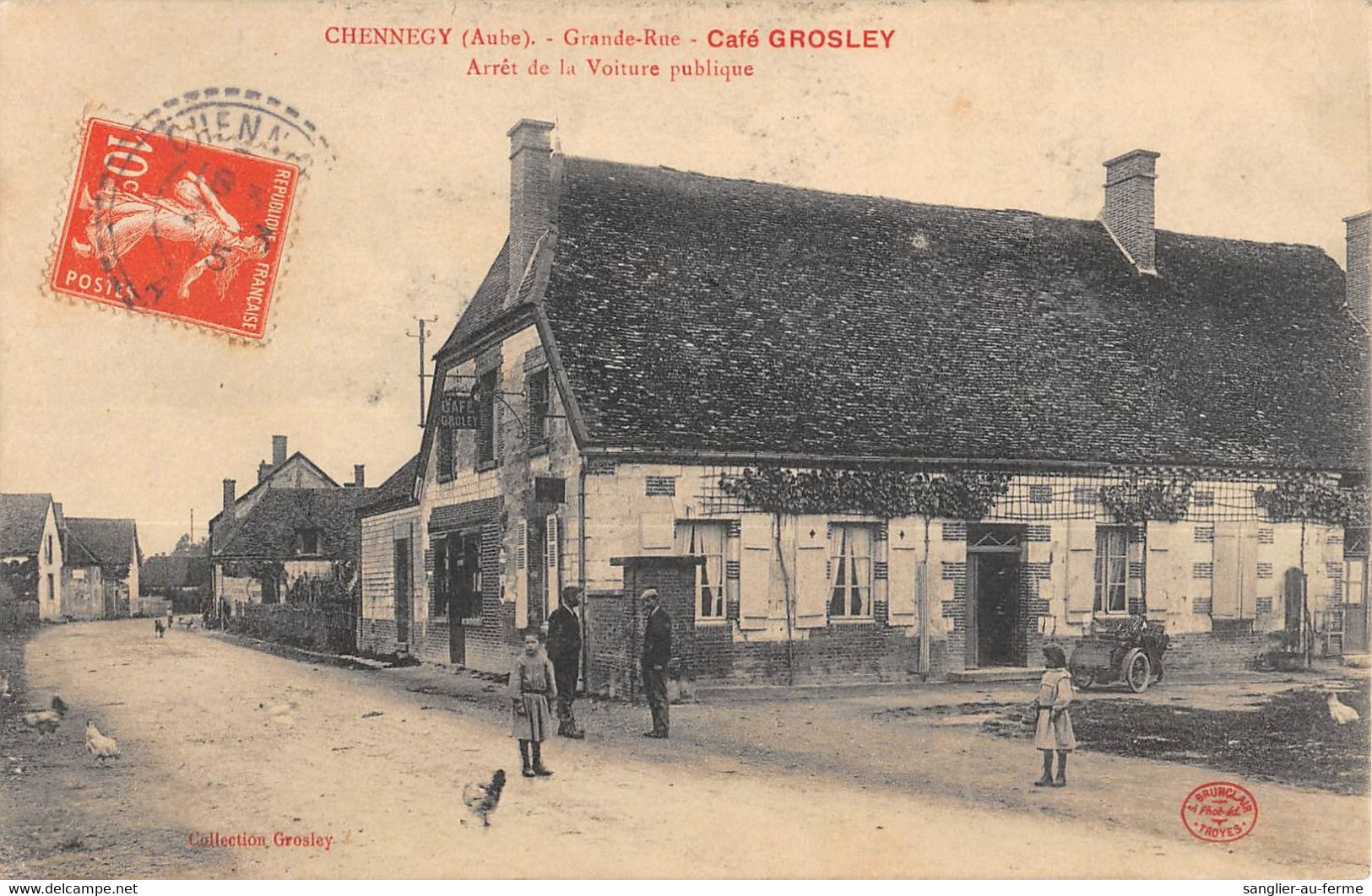 CPA 10 CHENNEGY GRANDE RUE CAFE GROSLEY ARRET DE LA VOITURE PUBLIQUE - Autres & Non Classés