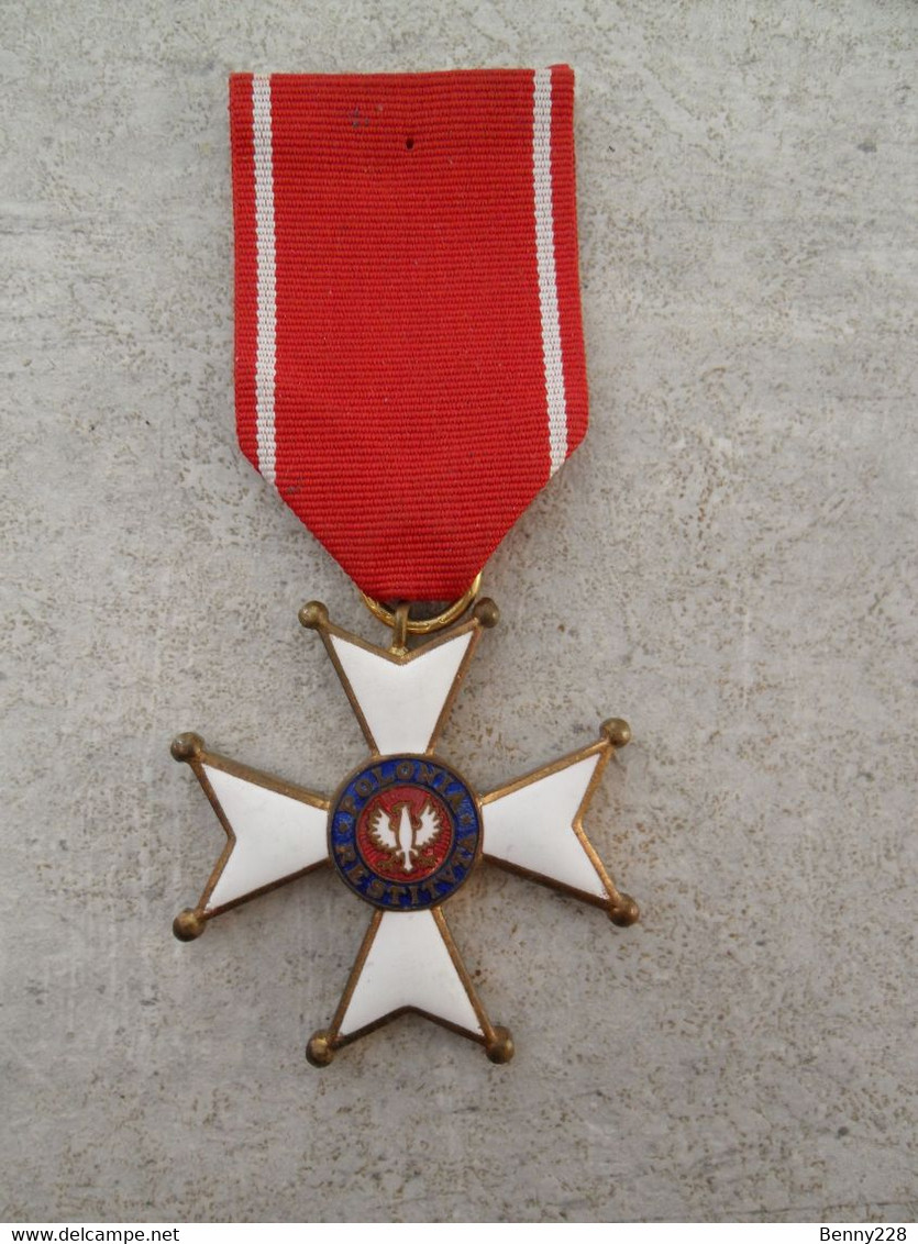 Médaille POLONIA RESTITUTA - 1944 - Autres & Non Classés