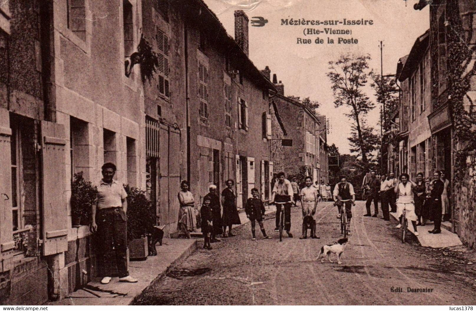 87 / MEZIERES SUR ISSOIRE / RUE DE LA POSTE / TRES JOLIE CARTE ANIMEE ++ - Meziere Sur Issoire