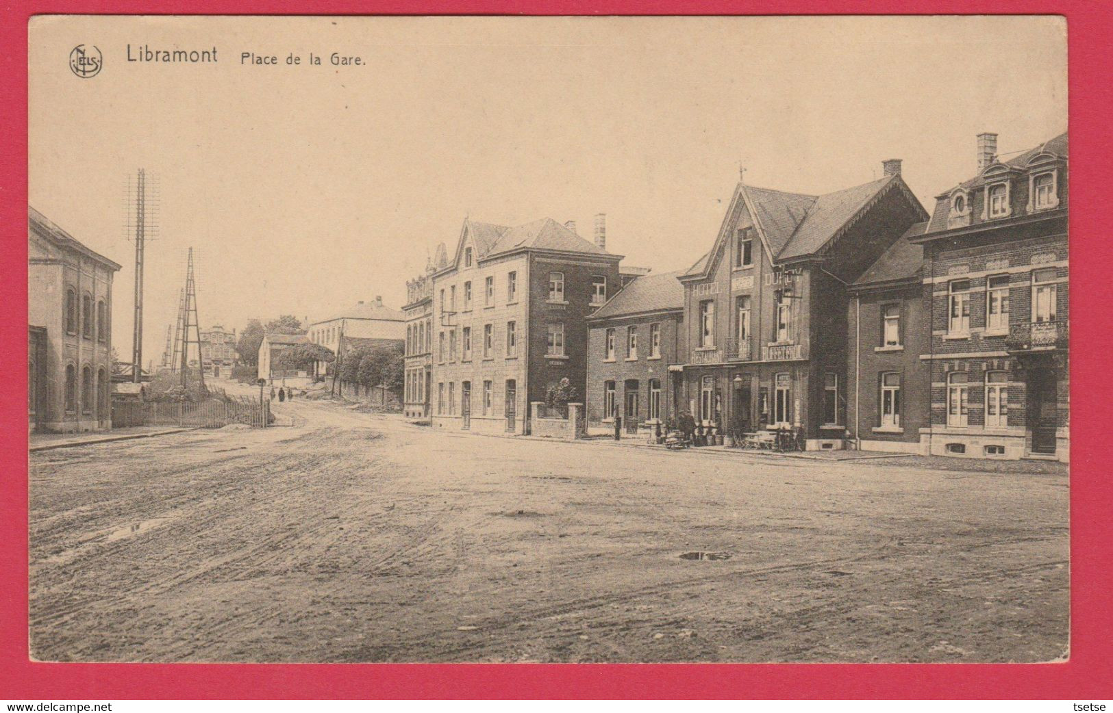 Libramont - Place De La Gare ( Voir Verso) - Libramont-Chevigny