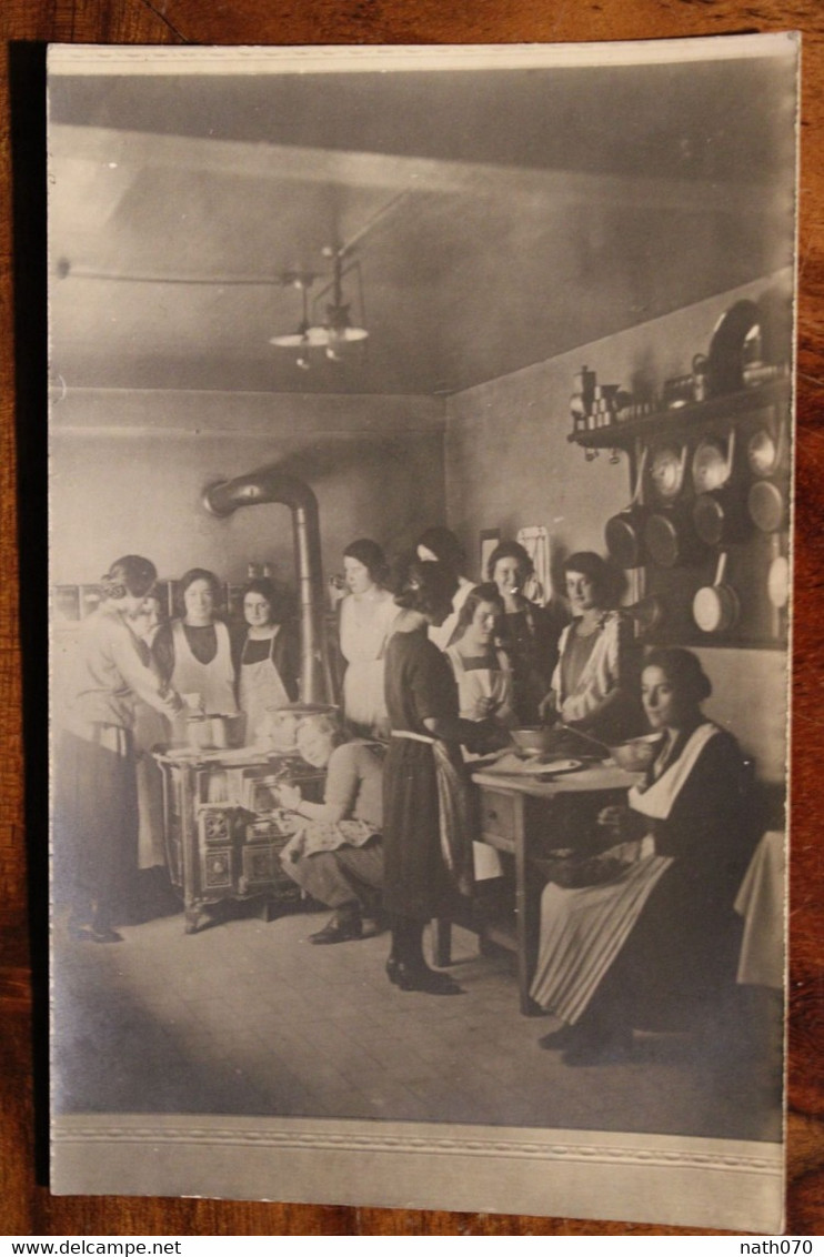 Carte Photo 1910's Femmes Dans Cuisine Serveuse Servante Restaurant  CPA Ak Animée - Other & Unclassified
