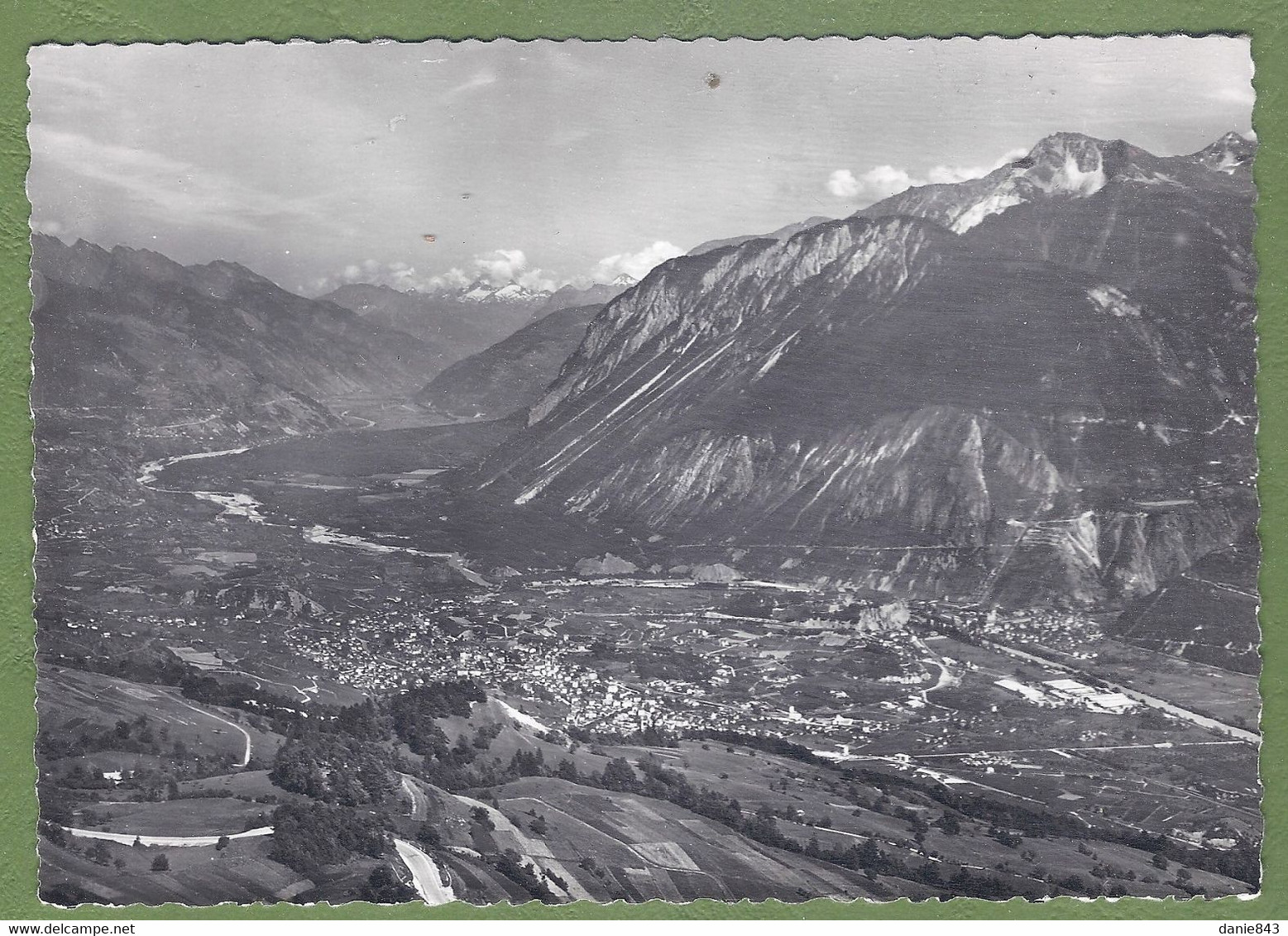 CPSM Grand Format - SUISSE -  EN AVION AU DESSUS DE SIERRE ET VALLÉE DU RHONE - Vue De Montana-Crans - édition Perrochet - Sierre