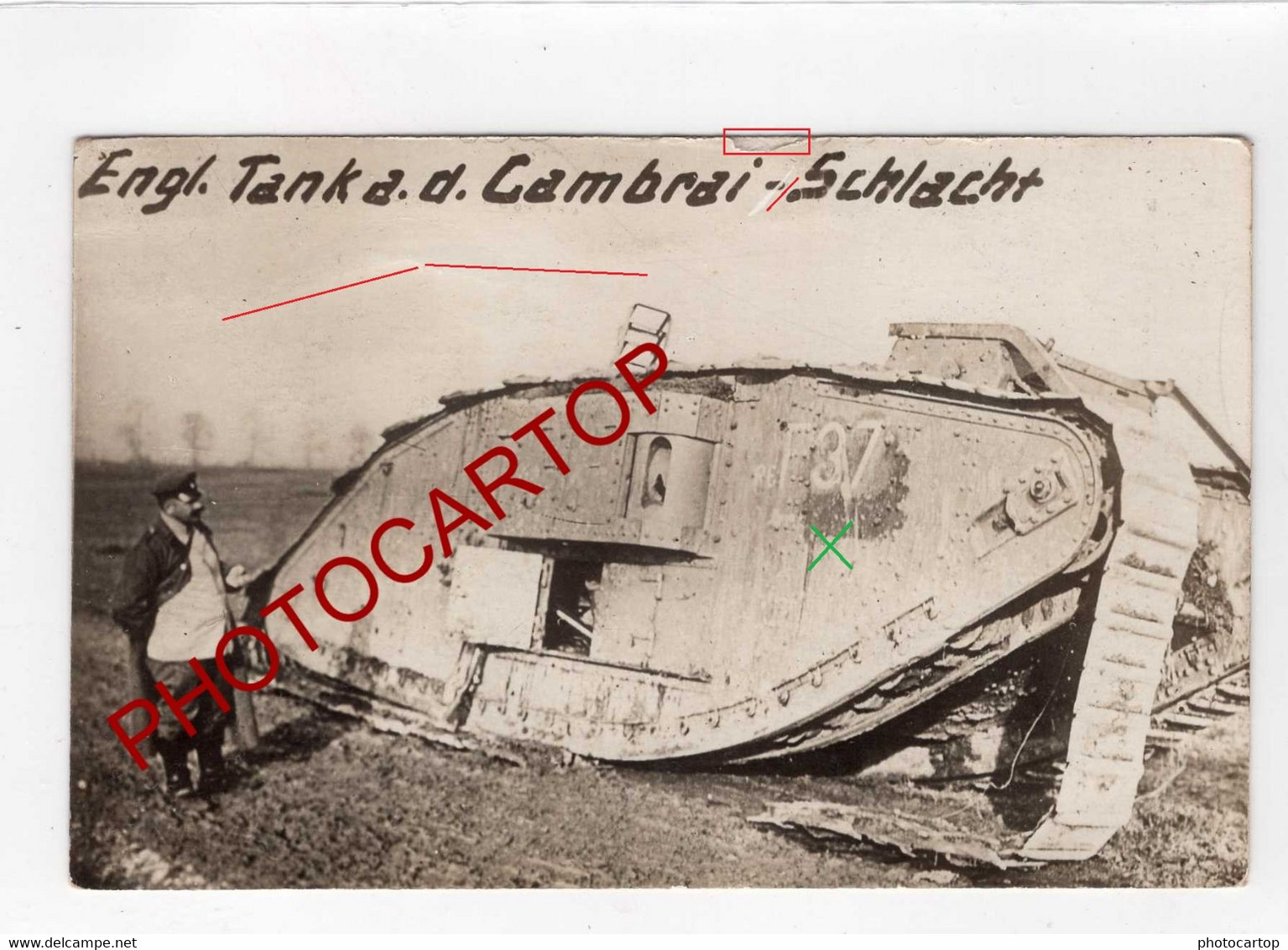 TANK Anglais-Environs CAMBRAI-NON SITUEE-CARTE PHOTO Allemande-Guerre 14-18-1 WK-France-59-Militaria-FELDPOST - Guerre 1914-18