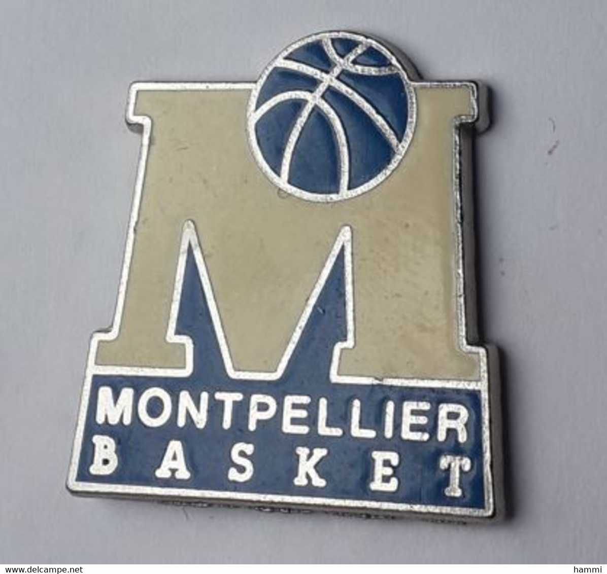 SP311 Pin's Basket Basketball MONTPELLIER Hérault Occitanie Qualité Zamac Achat Immédiat - Basketball