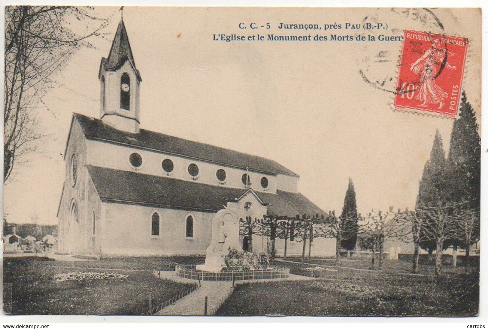 64 JURANCON , Près Pau  L'Eglise Et Le Monument Aux Morts - Jurancon