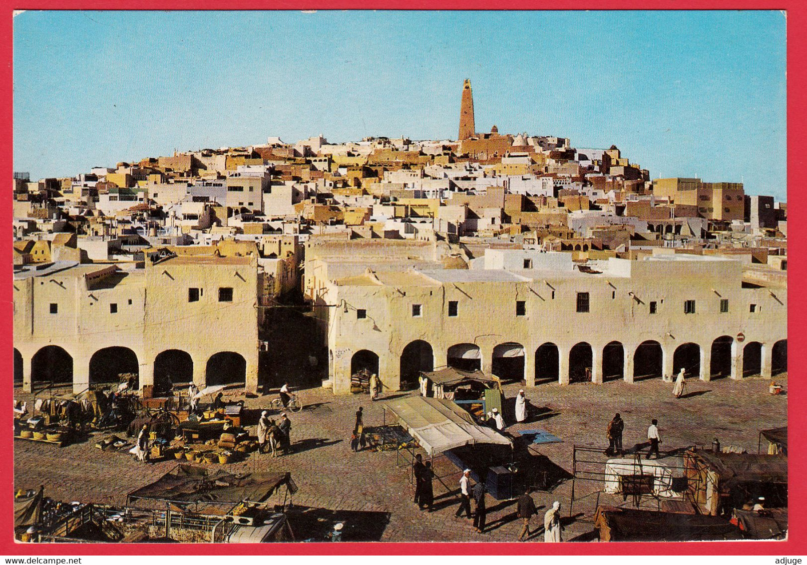 CPM- GHARDAÏA - Le Souk - Vue Panoramique*2 SCANS - Ghardaïa