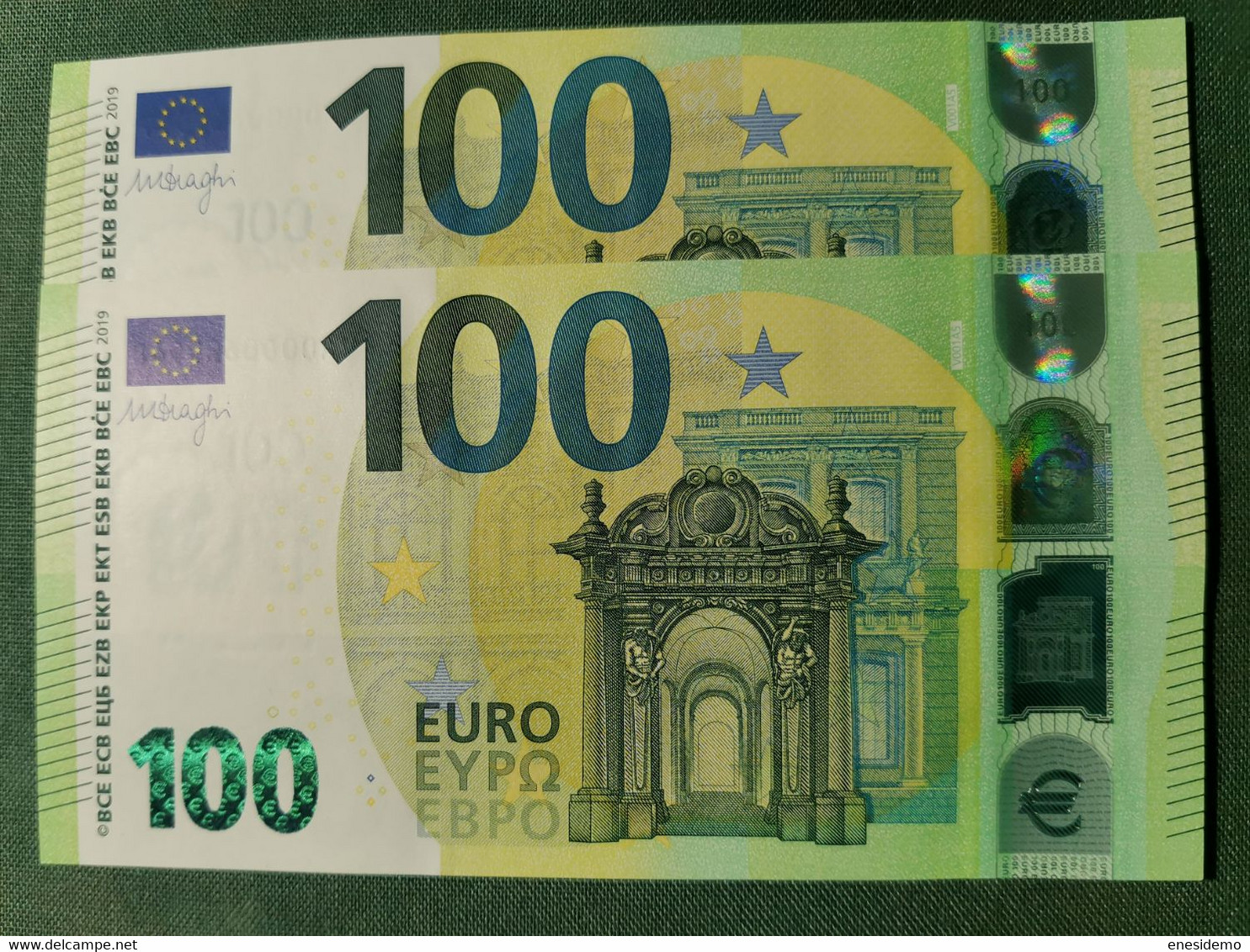 100 EURO SPAIN 2019 DRAGHI V001A5 VA0000 RARE VERY LOW SERIAL NUMBER CORRELATIVE COUPLE UNCIRCULATED PERFECT