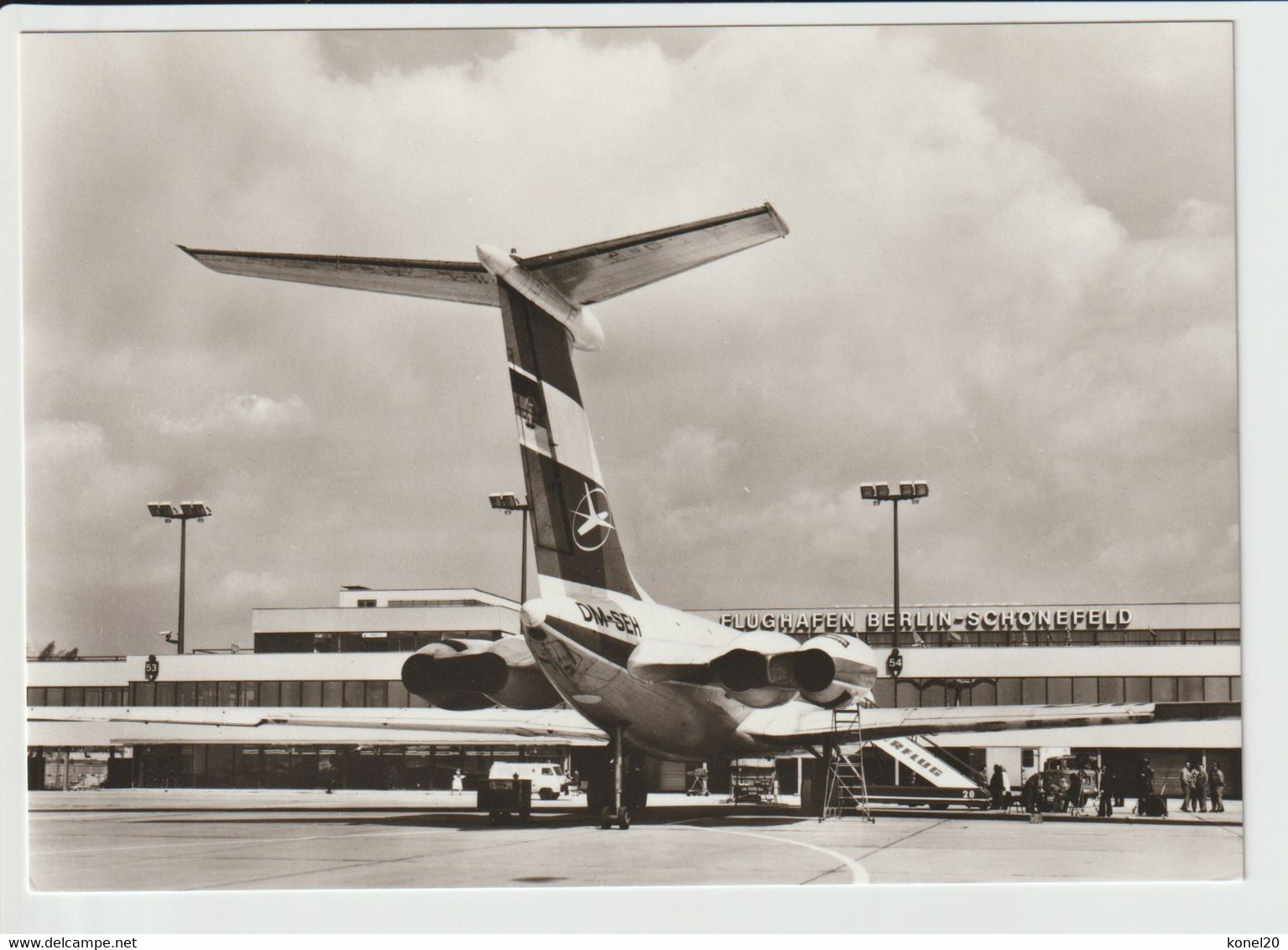 Vintage Rppc Interflug Ilyushin Il-62 Aircraft @ Berlin-Schönefeld Airport - 1919-1938: Entre Guerres