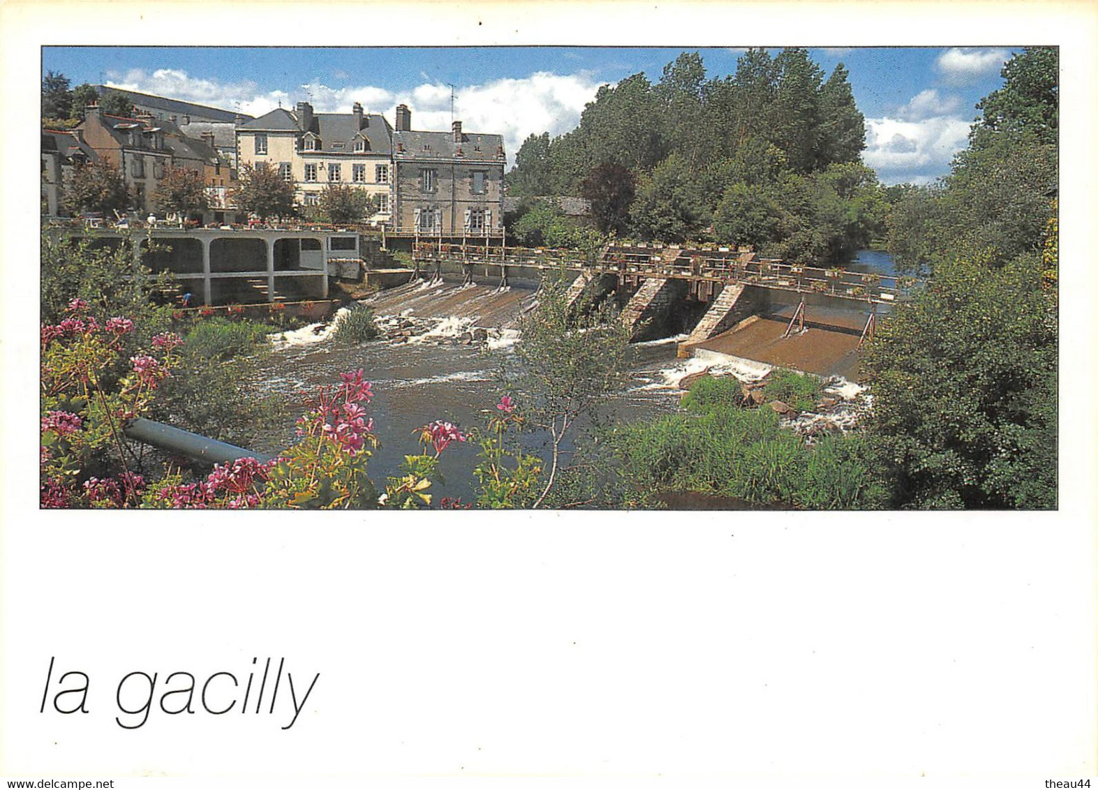 ¤¤  -   LA GACILLY  -  Lot De 1 Cpm Et 7 Clichés  -  Barrage , Ecluses , Canal, Bateaux   -  ¤¤ - La Gacilly